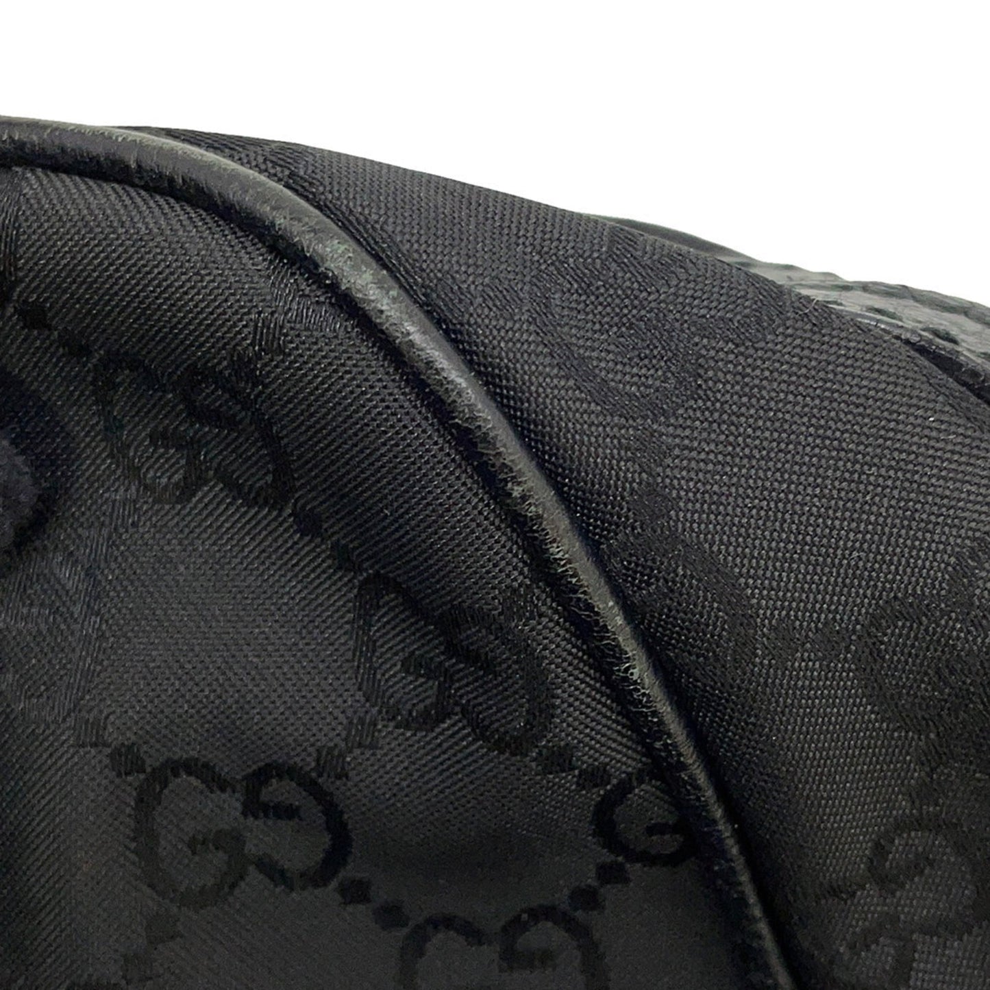 Gucci Sherry Line Black Nylon Leather Handbag ( )