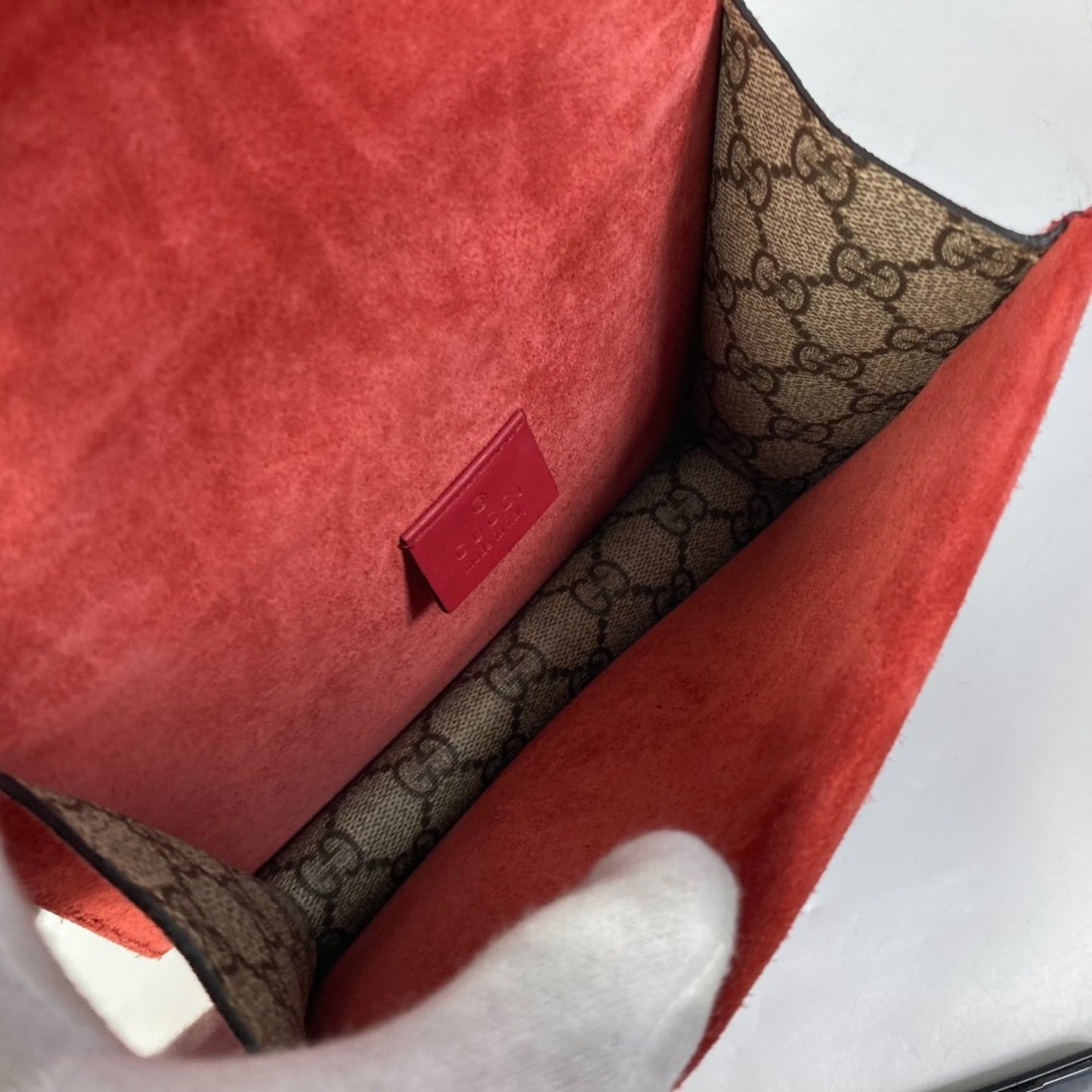 Gucci Beige Red Color Gg Supreme Shoulder Bag ( )