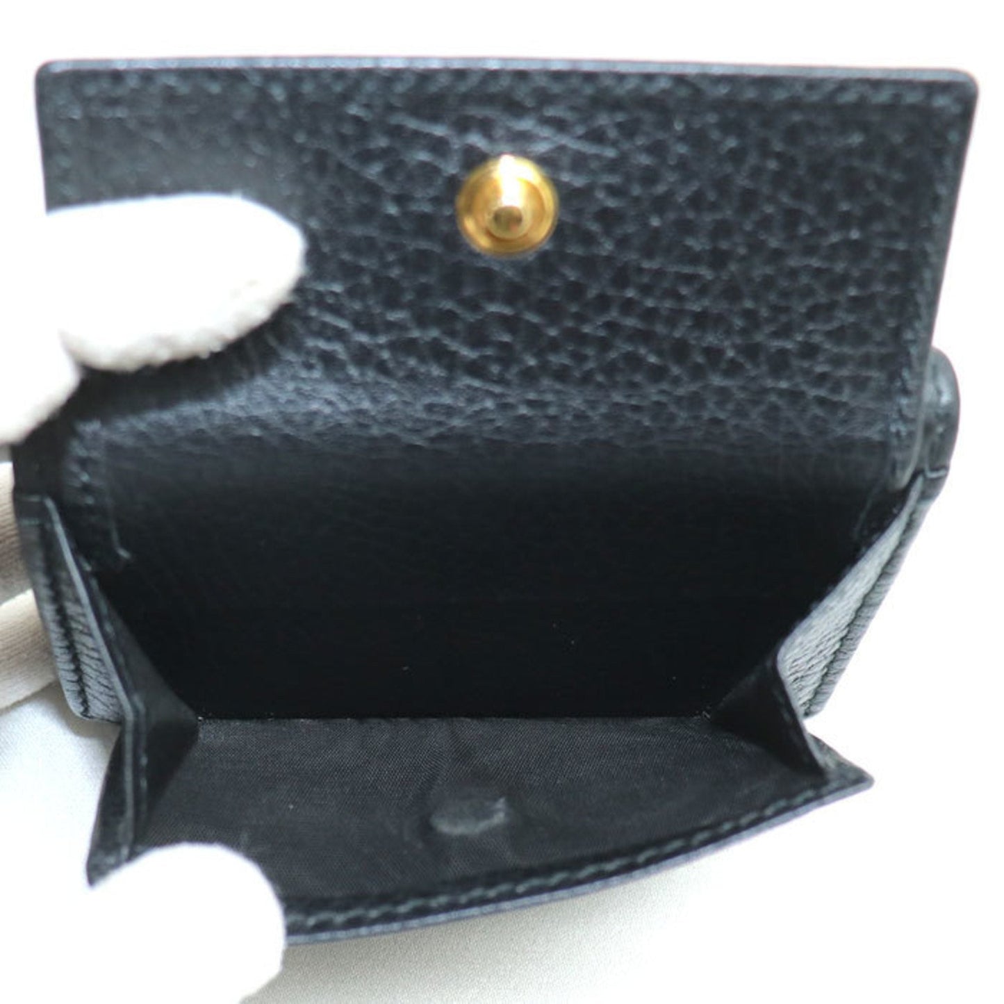 Gucci Black Leather Wallet (Tri-Fold) ( )