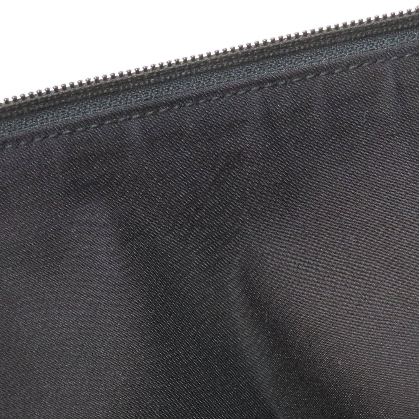 Gucci Black Nylon Shoulder Bag ( )