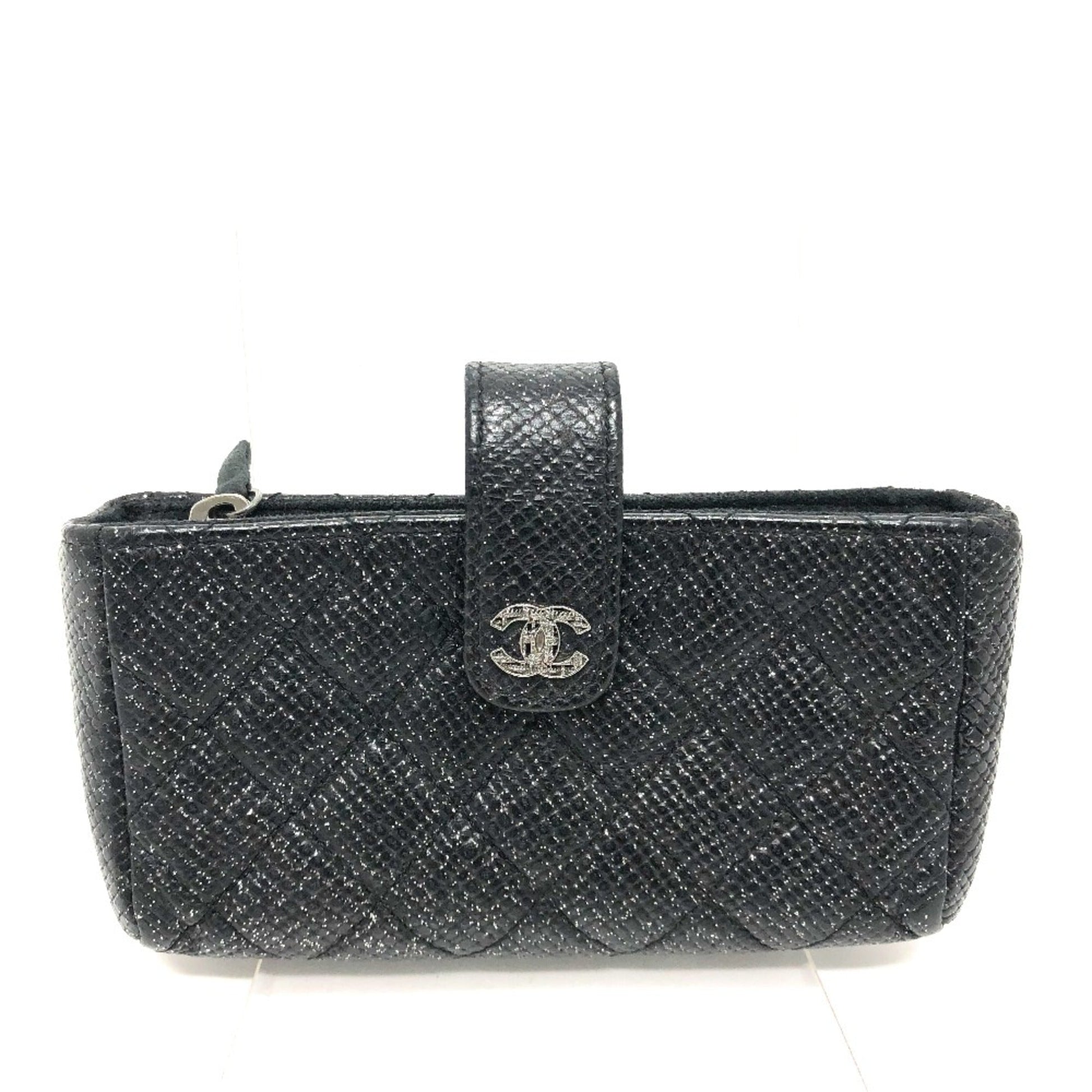 Chanel Clutch - Ewore Bags