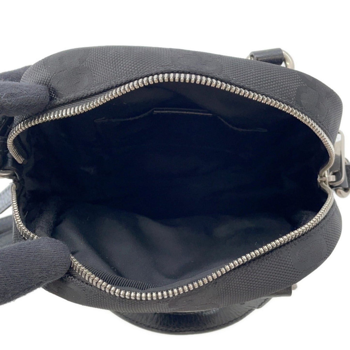 Gucci Black Nylon Leather Handbag Shoulder Bag ( )