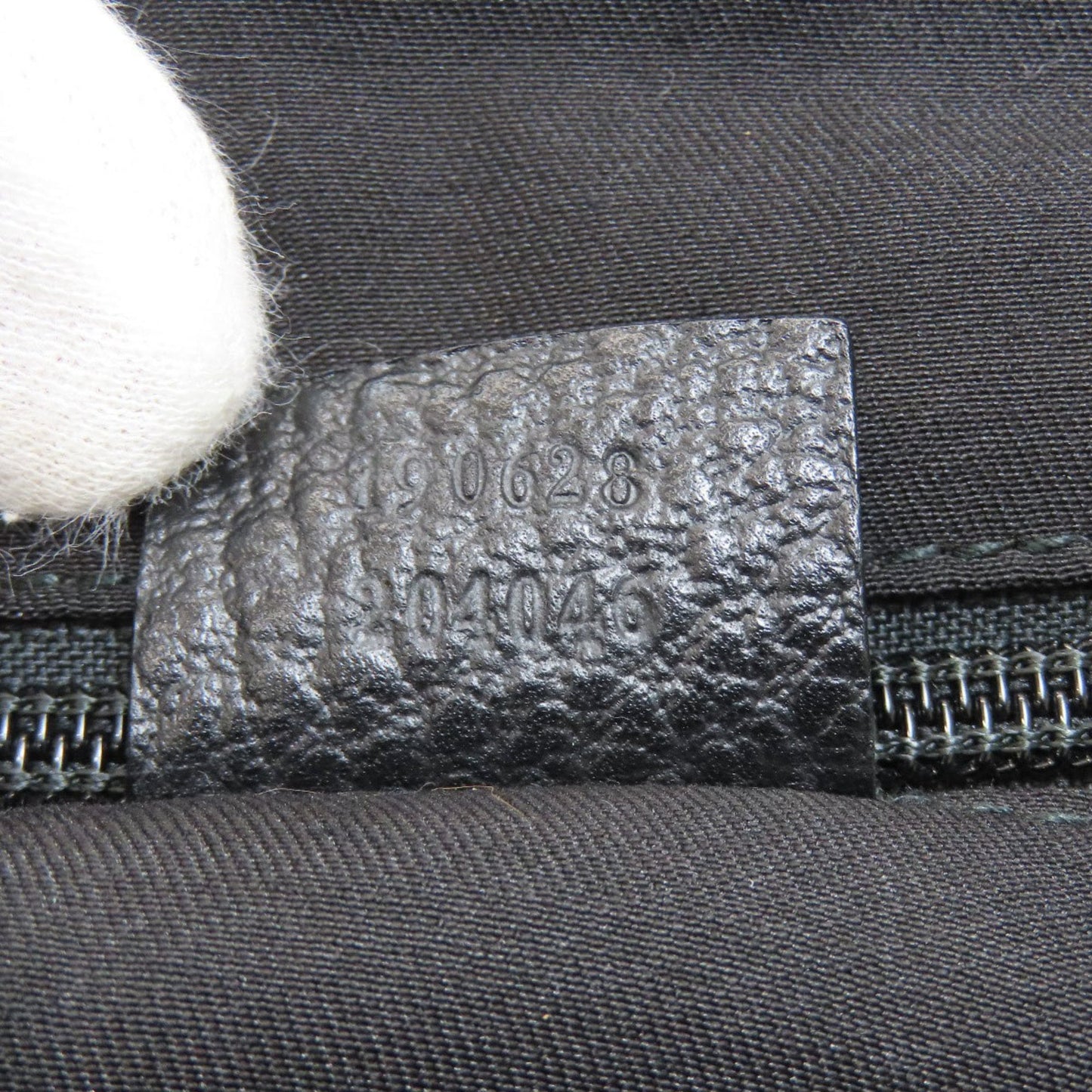 Gucci Black Nylon Shoulder Bag ( )