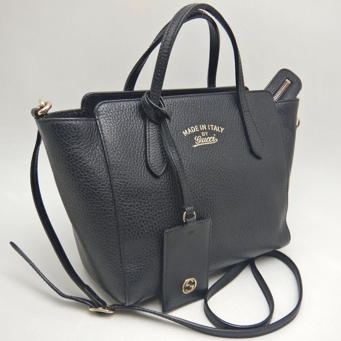 Gucci Black Leather Handbag ( )