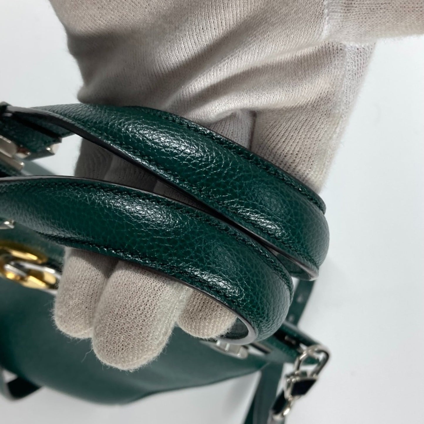Gucci Green Leather Handbag ( )