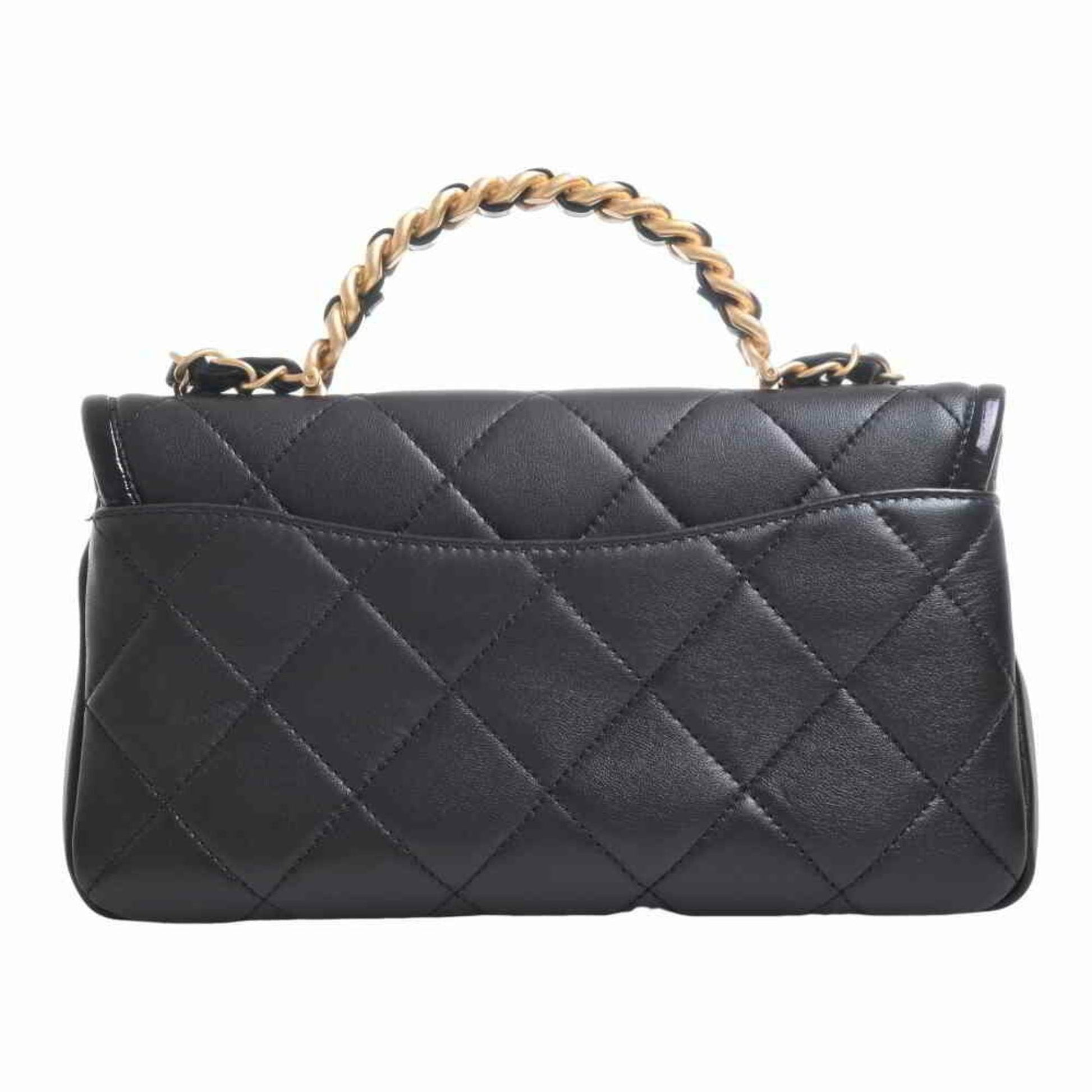 Chanel Matelassé Shoulder Bag - Ewore Bags