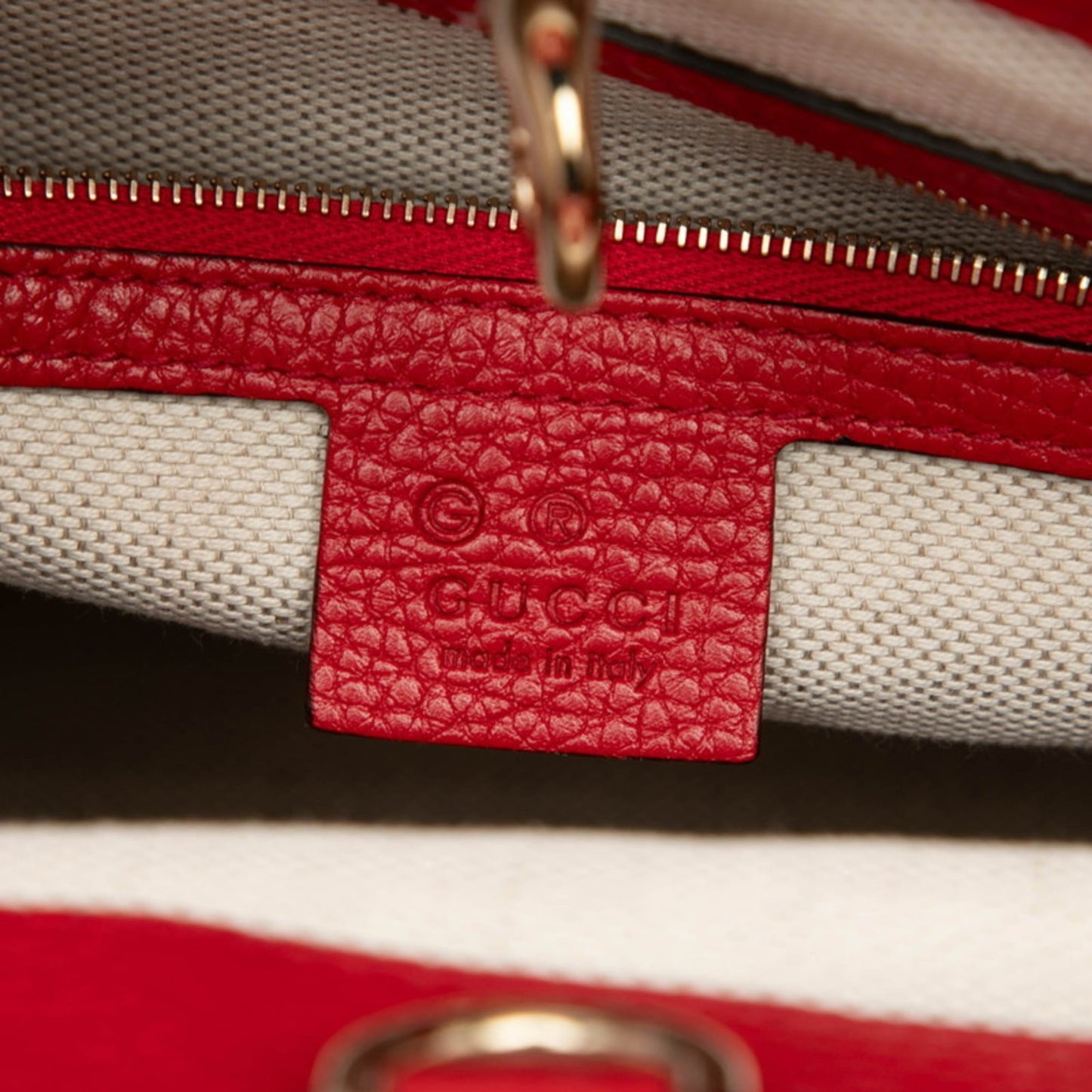 Gucci Red Color Leather Shoulder Bag ( )