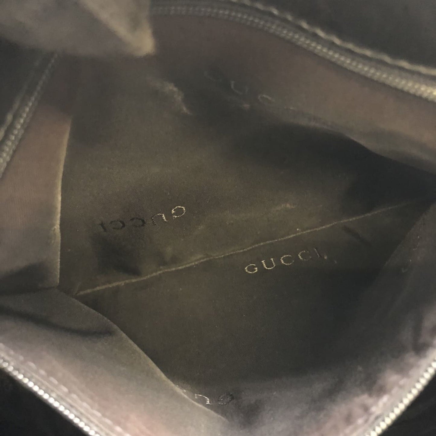 Gucci Black Nylon Leather Handbag ( )