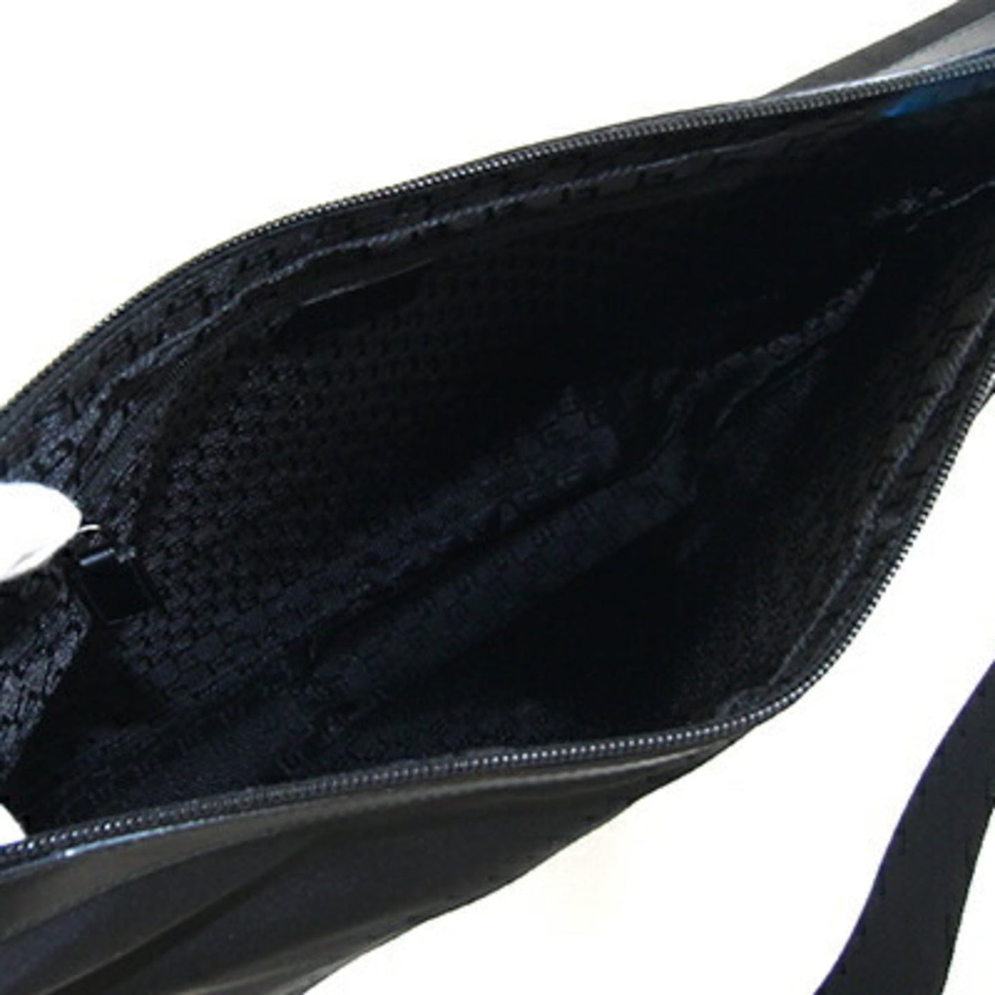 Gucci Black Nylon Canvas Leather Shoulder Bag ( )