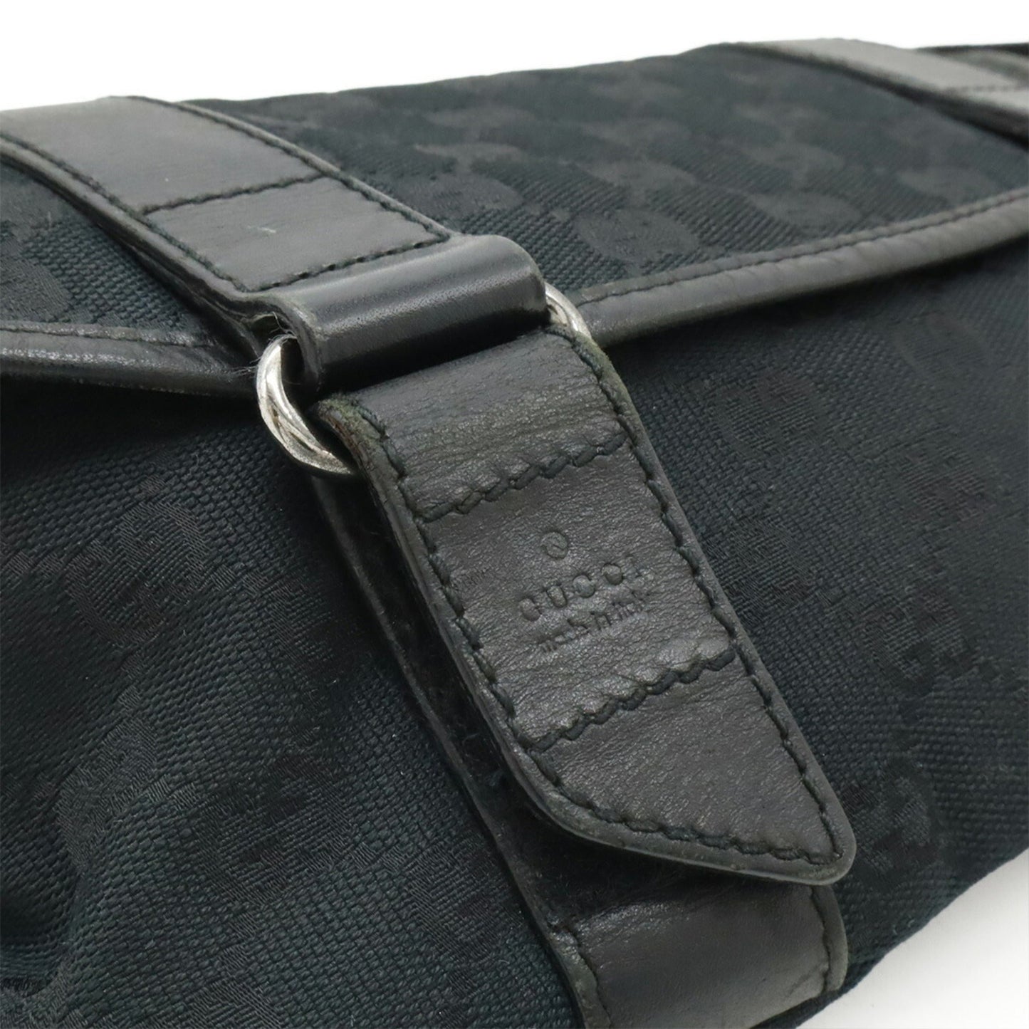 Gucci Black Gg Canvas Leather Pouch Sling Bag ( )