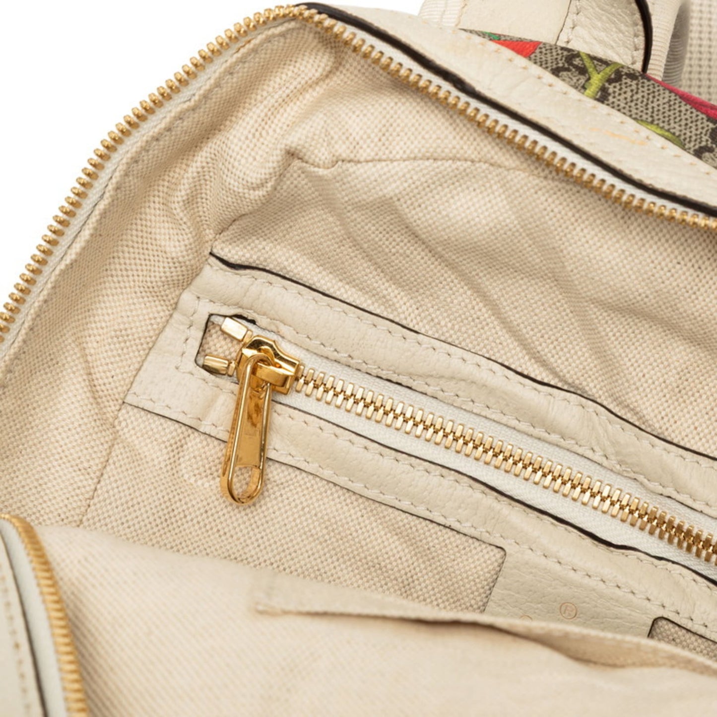 Gucci Beige Multi-Color Gg Supreme Pvc Leather Backpack ( )