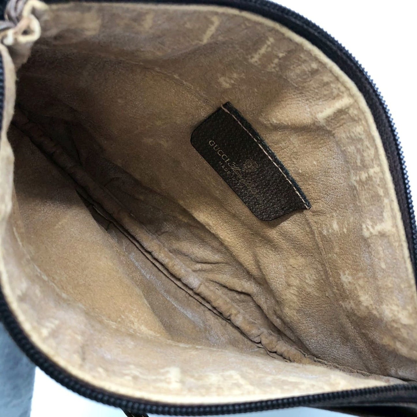 Gucci Brown Gg Supreme Shoulder Bag ( )