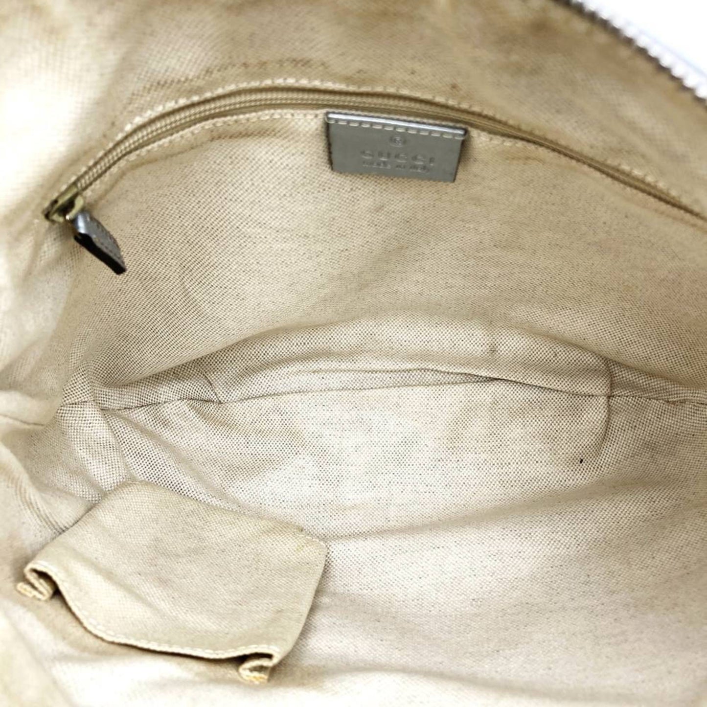 Gucci Abbey Silver Leather Shoulder Bag ( )