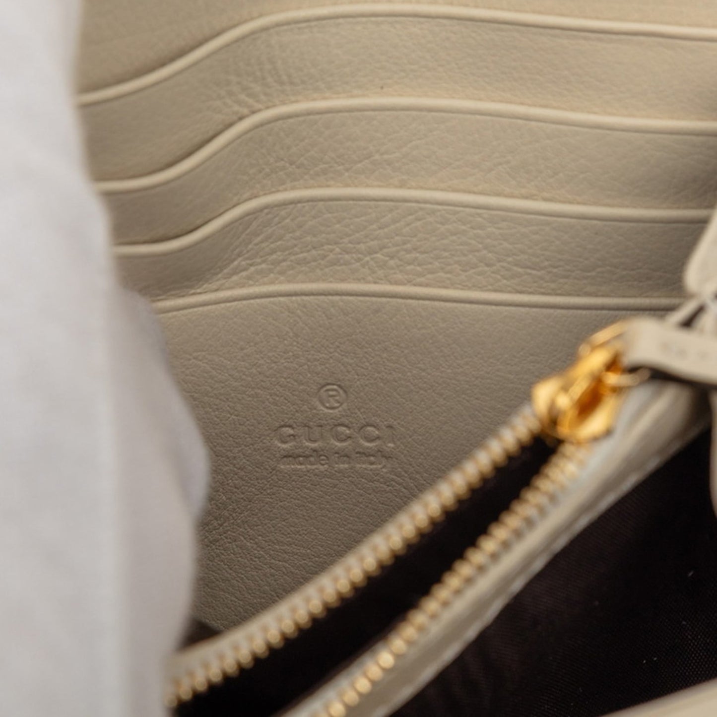 Gucci Ivory White Leather Shoulder Bag ( )