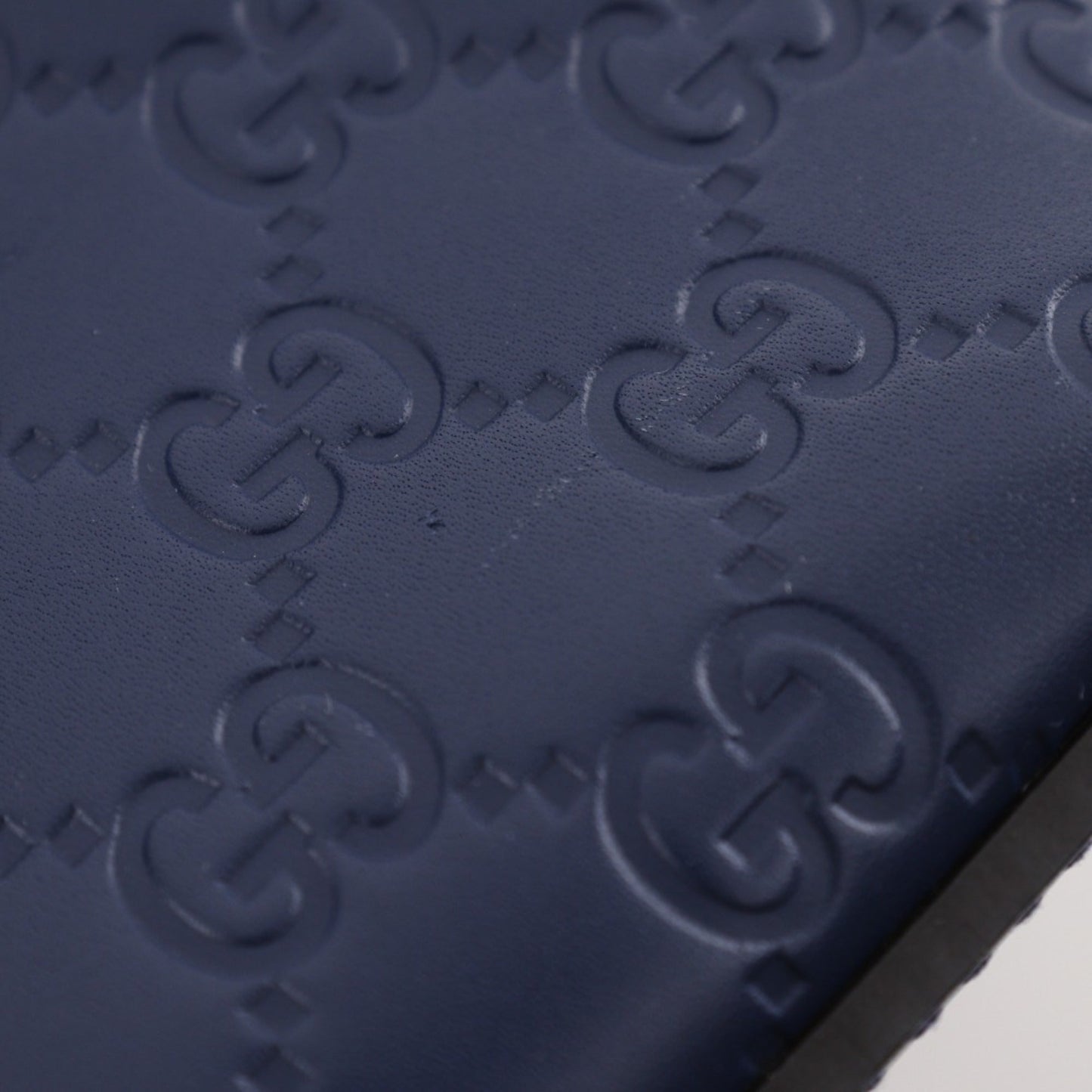 Gucci Navy Leather Handbag ( )