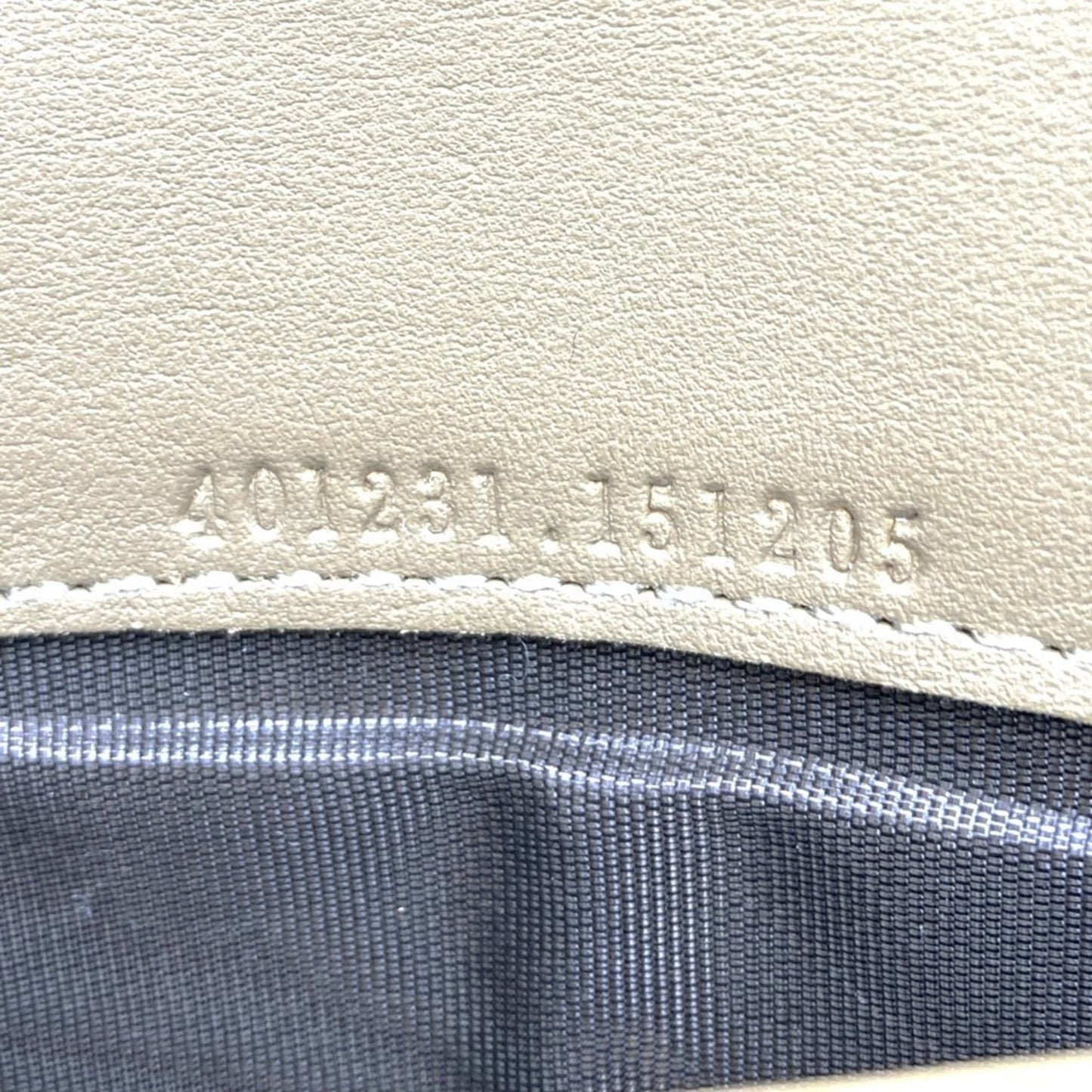 Gucci Beige Suede Shoulder Bag ( )