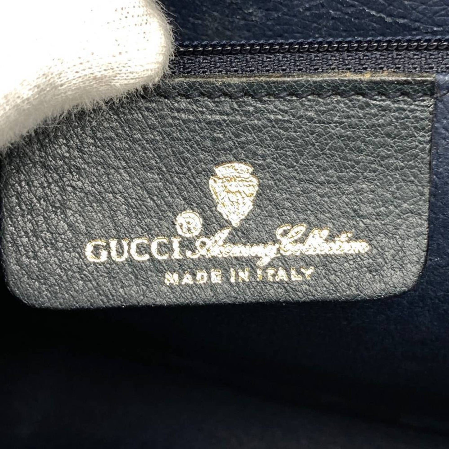 Gucci Navy Gg Supreme Shoulder Bag ( )