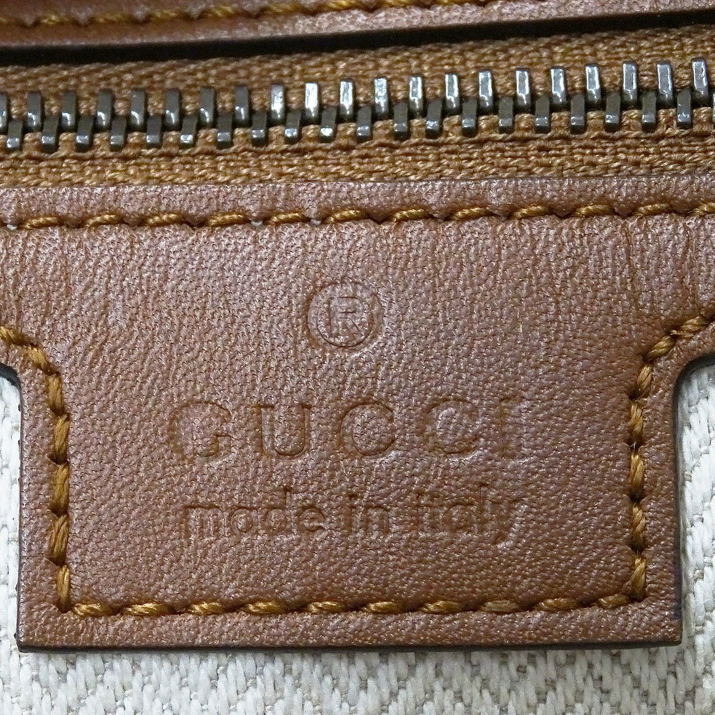 Gucci Beige Brown Gg Supreme Shoulder Bag ( )