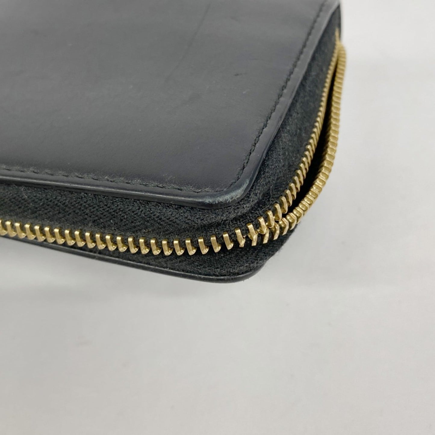 Gucci Black Leather Long Wallet (Bi-Fold) ( )