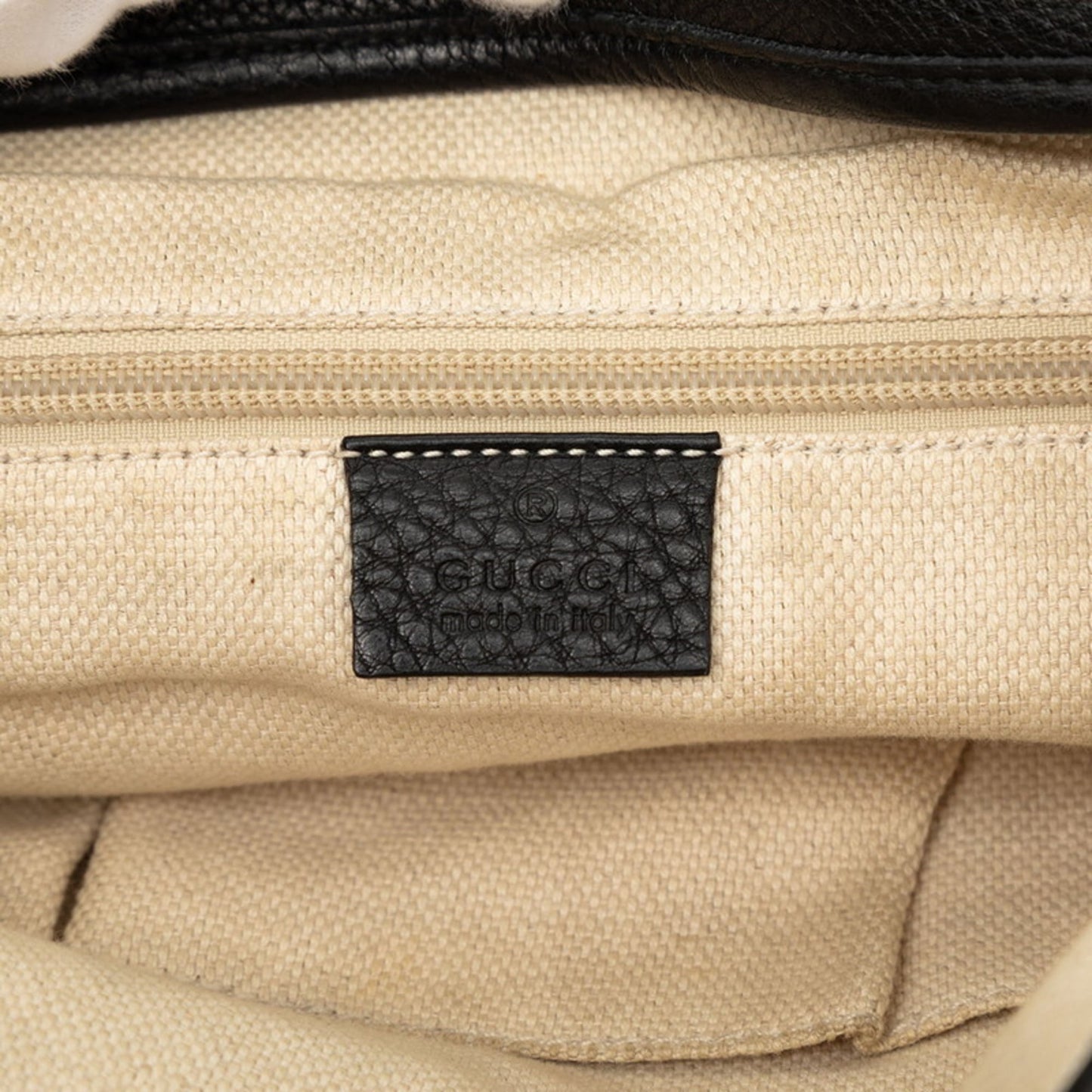 Gucci Sherry Line Black Multi-Color Leather Messenger Bag Shoulder Bag ( )