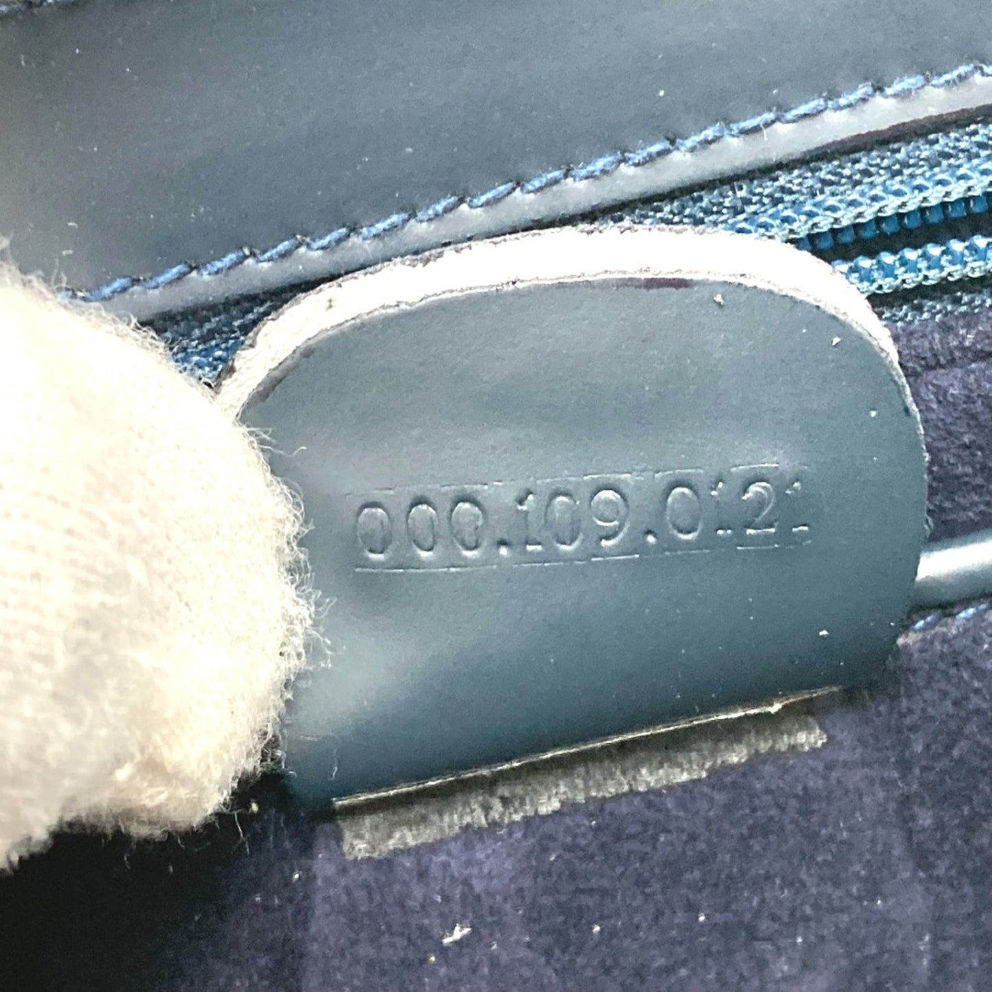 Gucci Navy Leather Handbag ( )