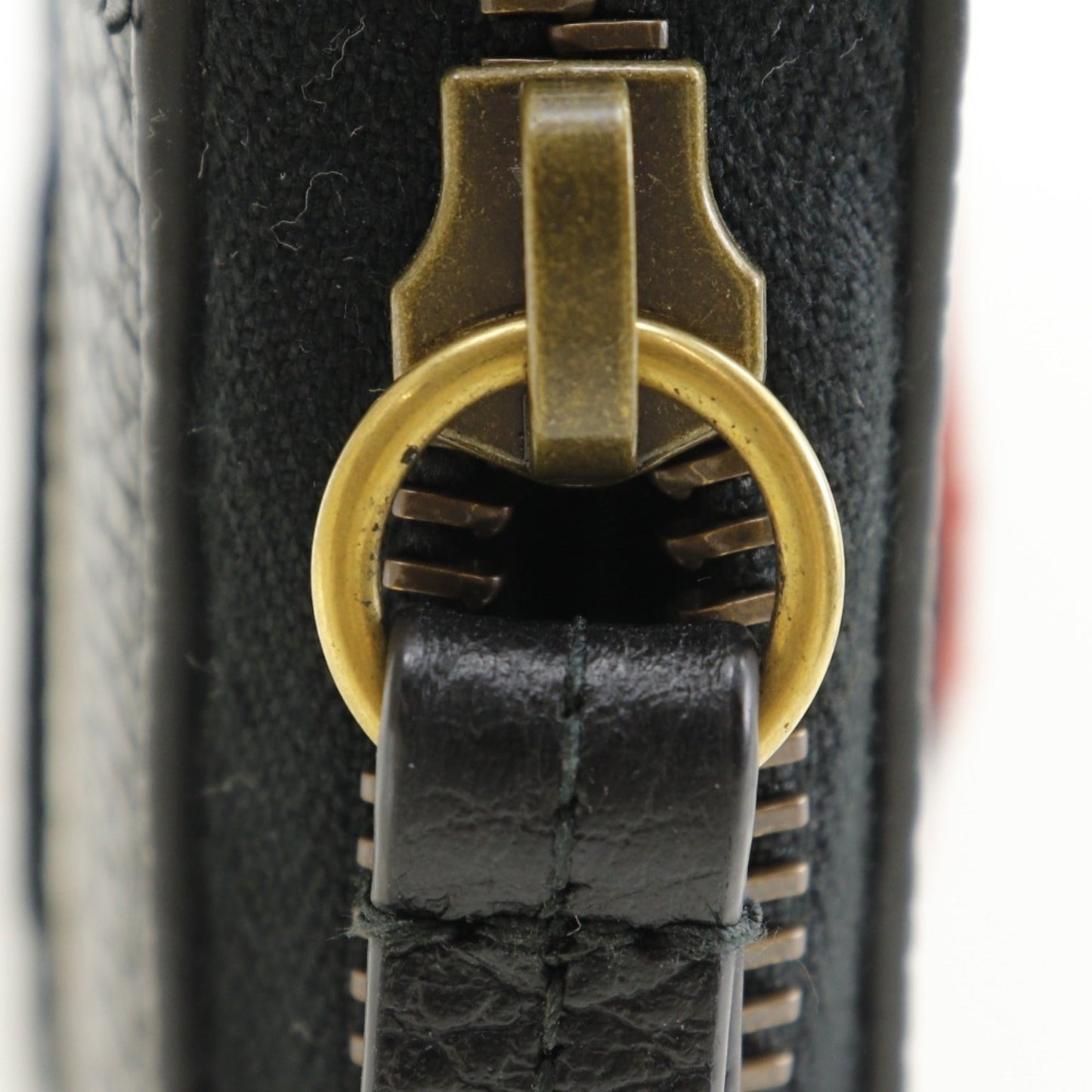 Gucci Black Leather Long Wallet (Bi-Fold) ( )
