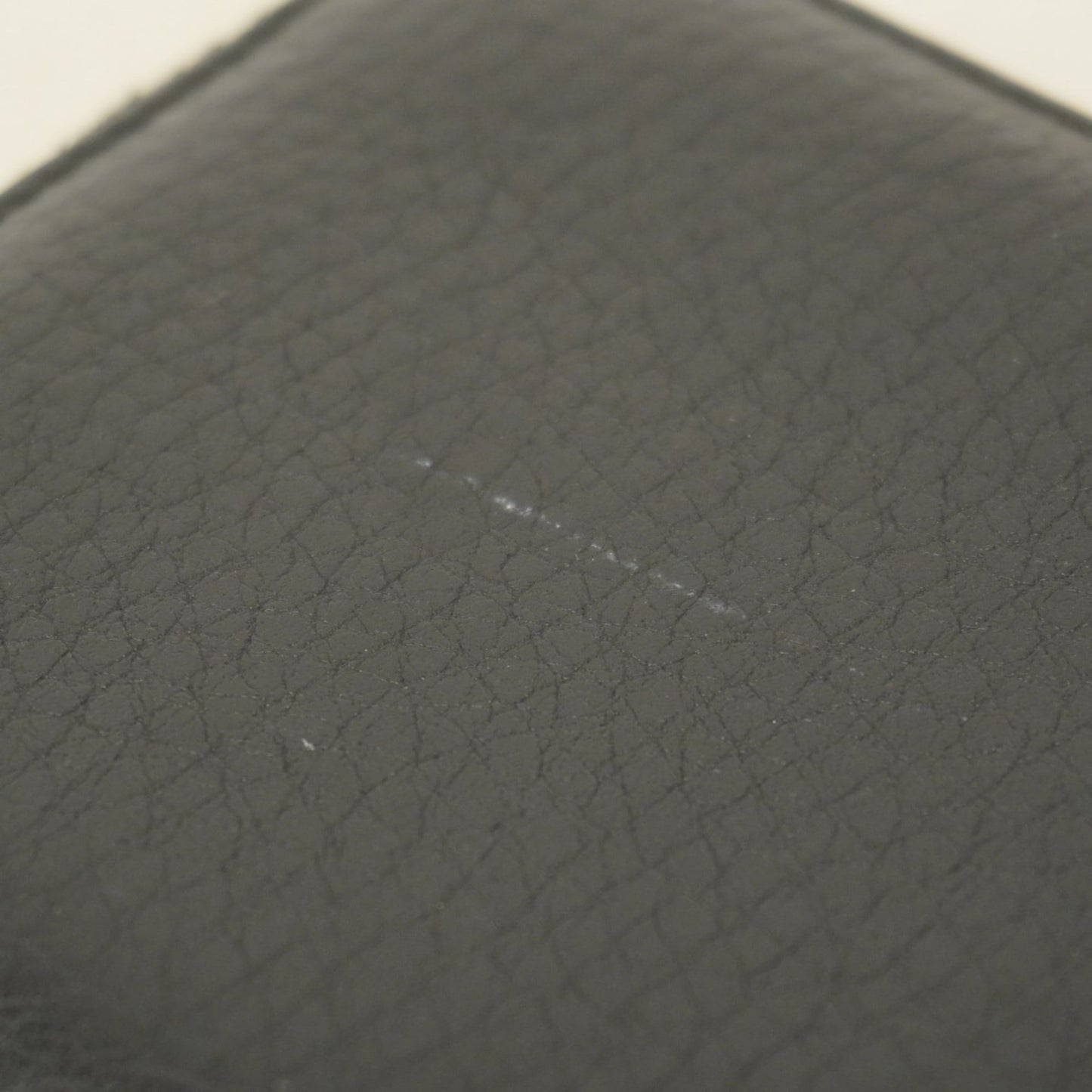 Gucci Black Leather Long Wallet (Bi-Fold) ( )