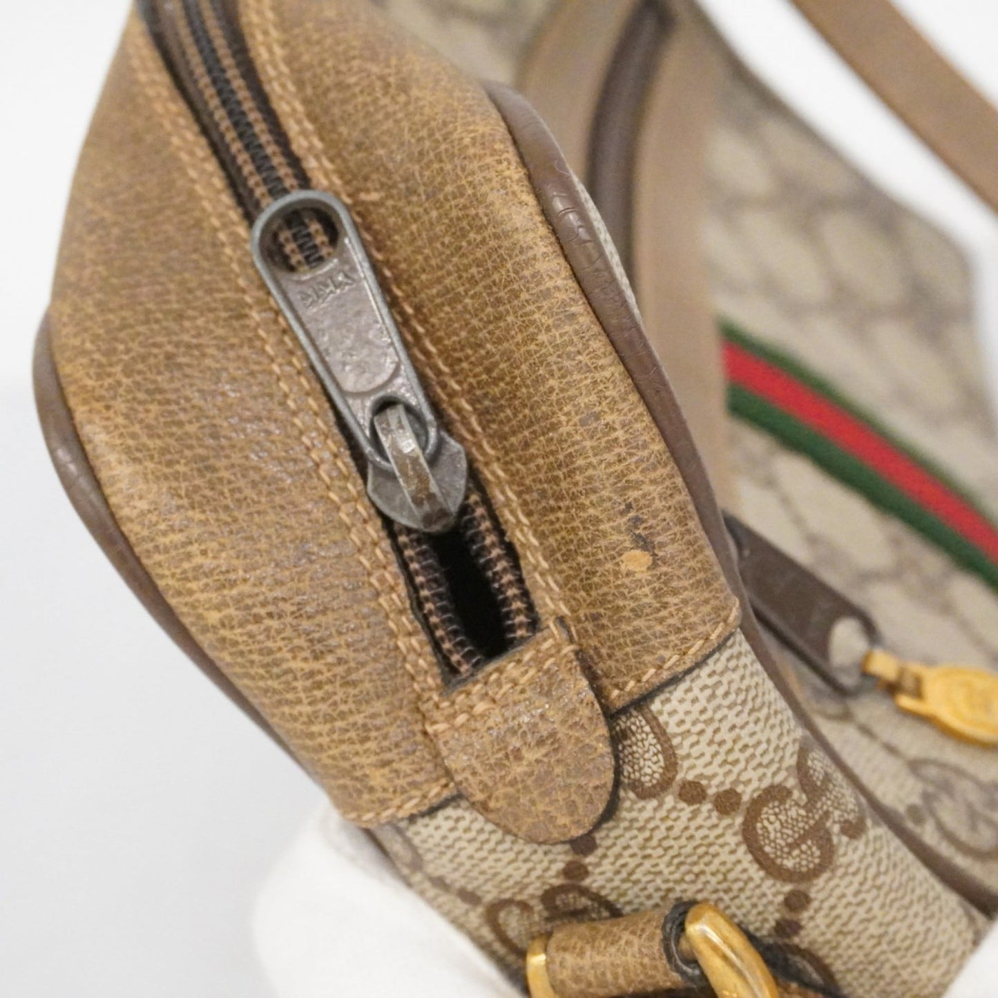Gucci Brown Canvas Shoulder Bag ( )