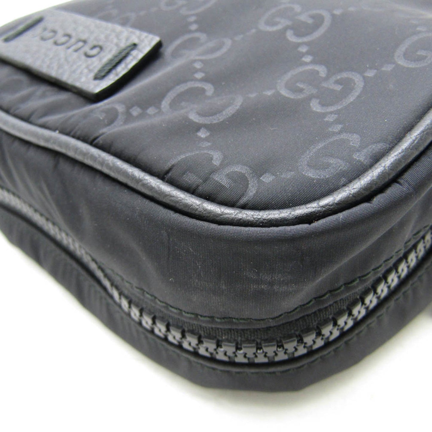 Gucci Black Nylon Pouch ( )