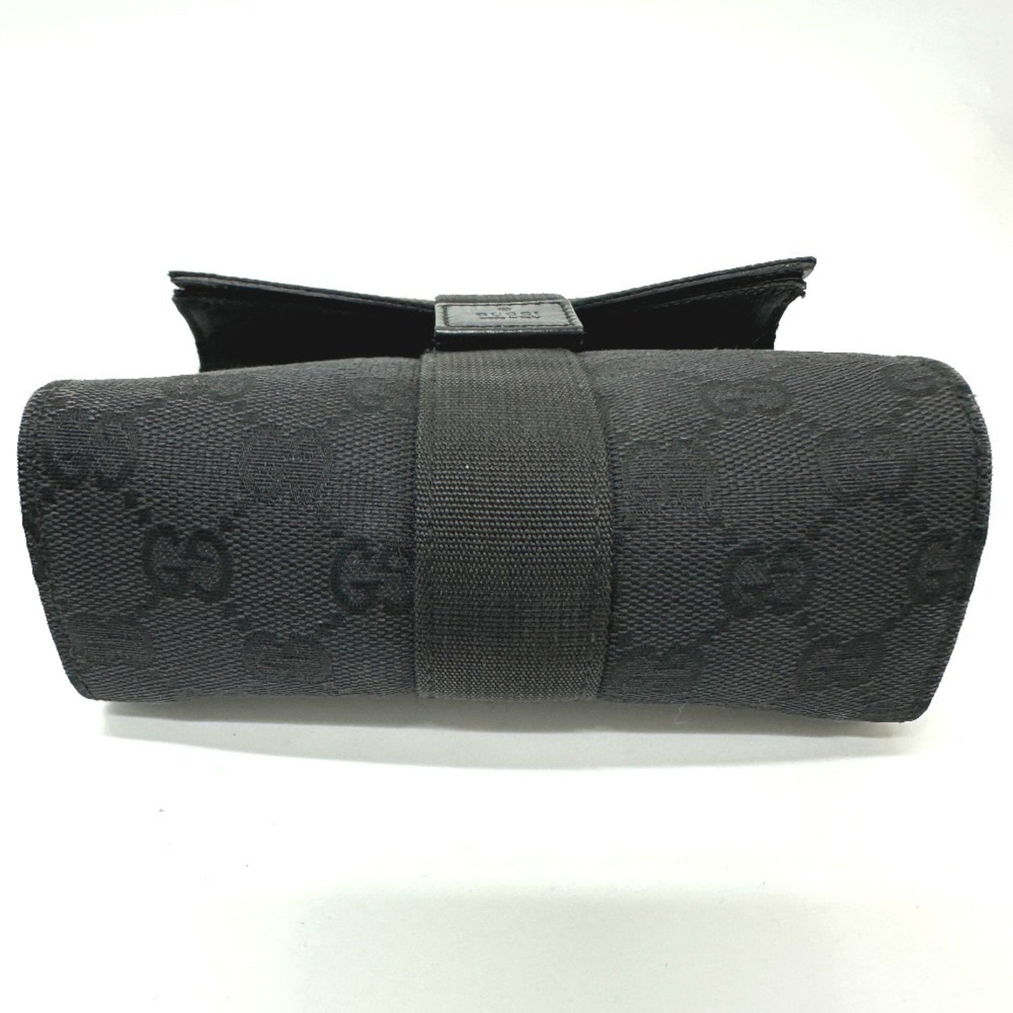 Gucci Black Gg Canvas Pouch ( )