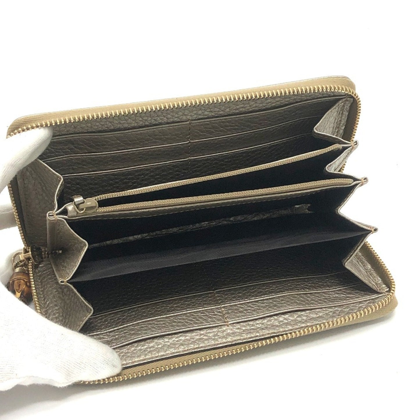Gucci Champagne Gold Leather Long Wallet (Bi-Fold) ( )