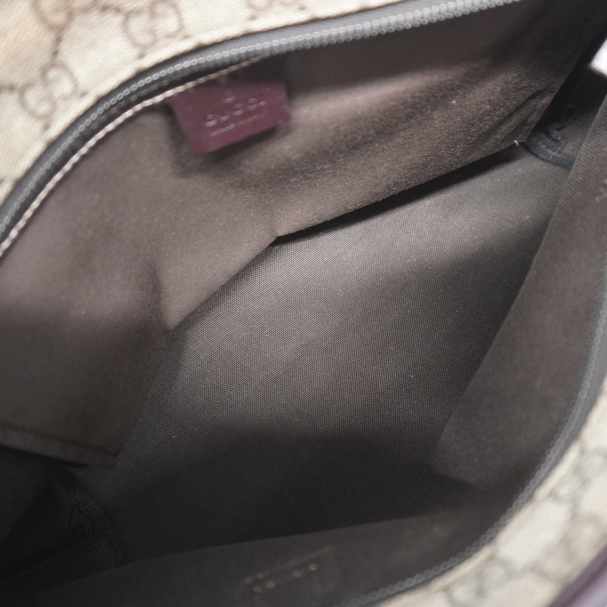 Gucci GG Supreme Beige Tote Style 1