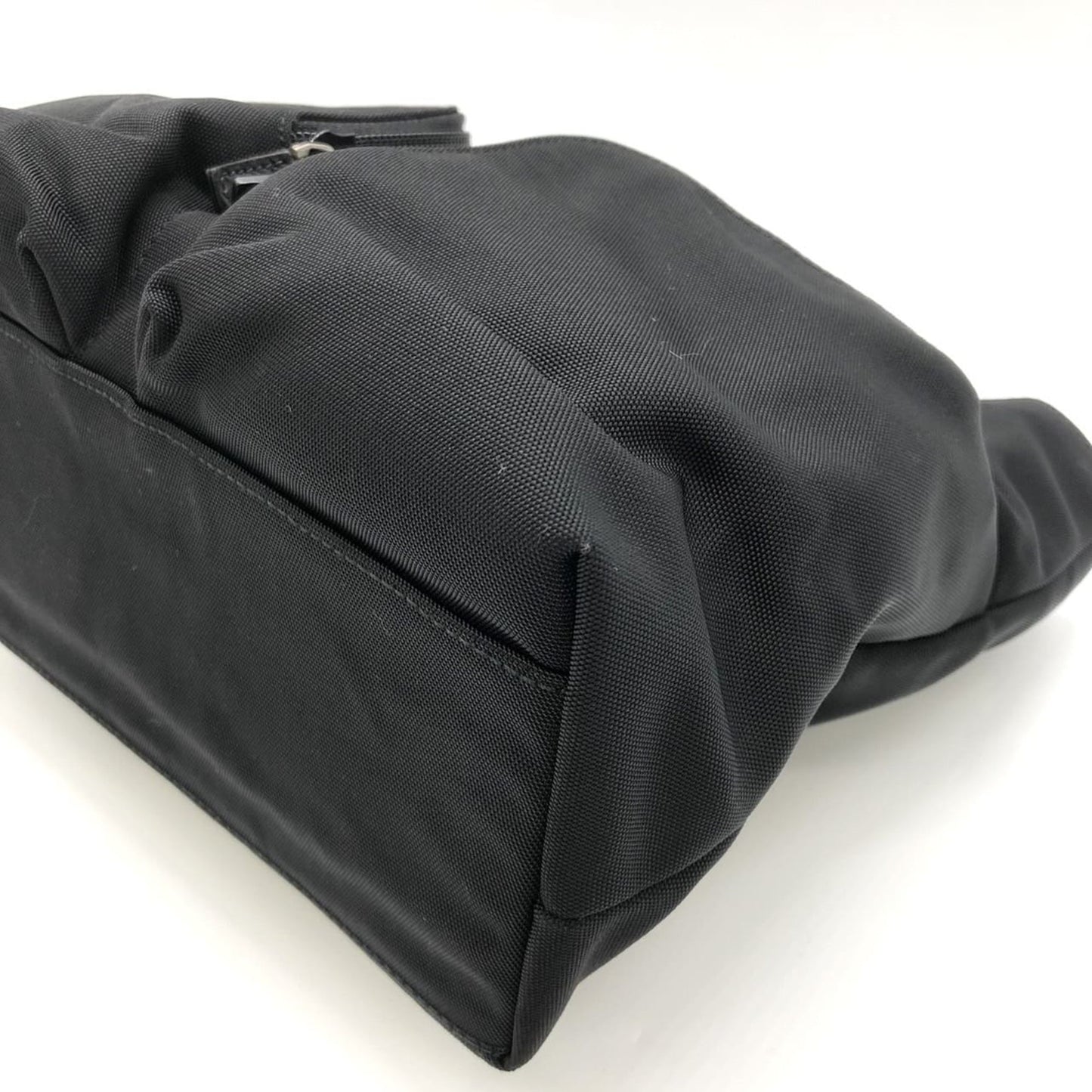 Gucci Black Nylon Leather Handbag ( )