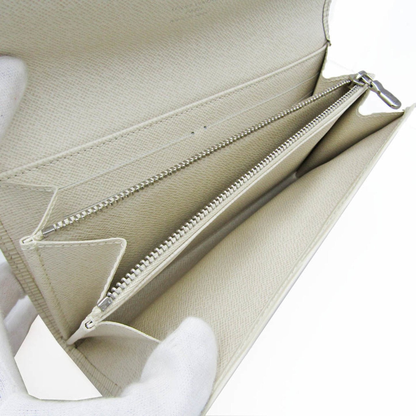 LOUIS VUITTON Epi Sarah Wallet M6516J Women's Epi Leather Long Wallet [tri-fold] LV Off White