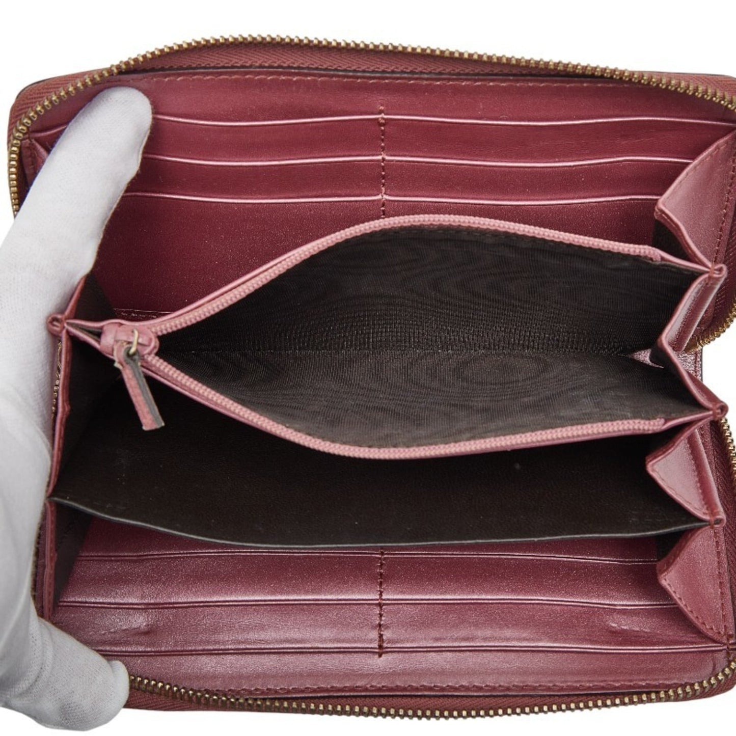 Gucci Pink Coin Purse/Coin Case ( )