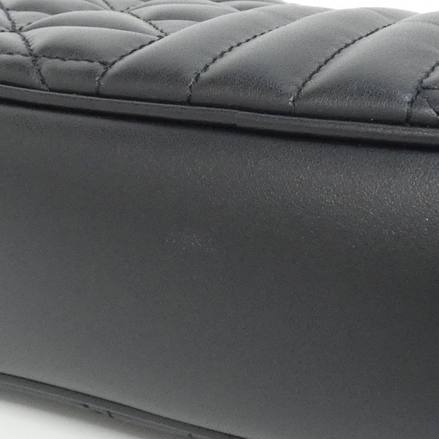 Gucci Black Leather Shoulder Bag ( )