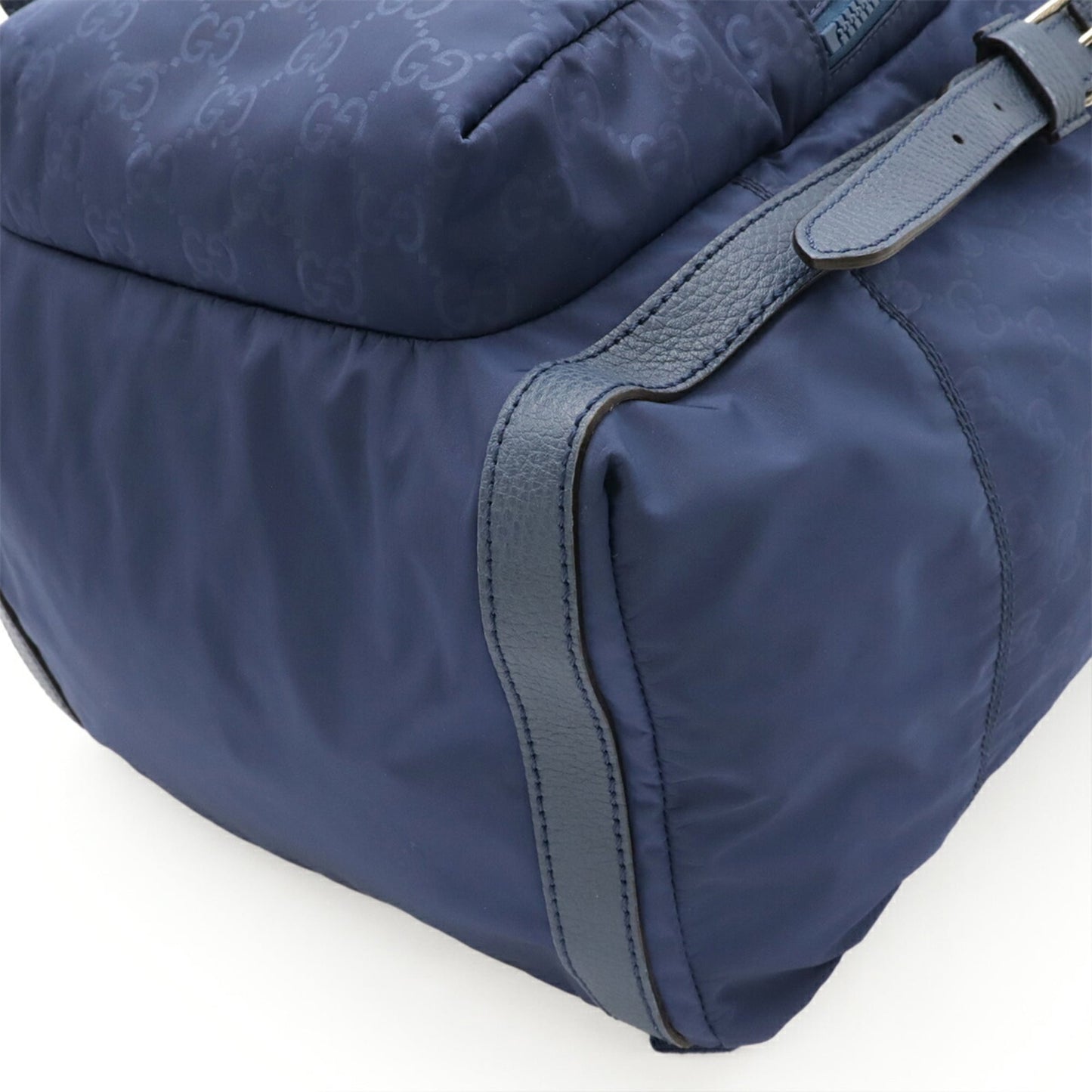 Gucci Navy Nylon Leather Backpack ( )