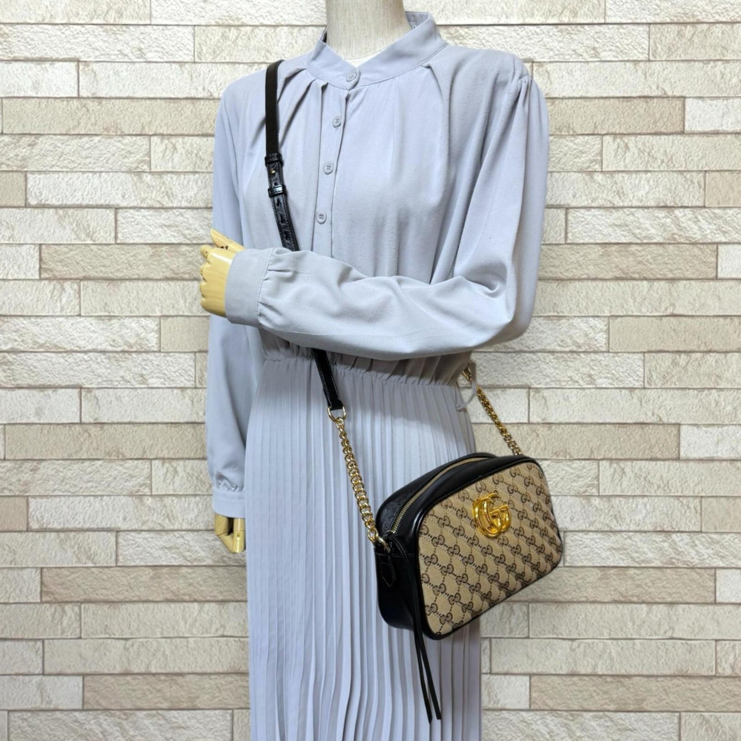 Gucci Black Brown Gg Canvas Shoulder Bag ( )