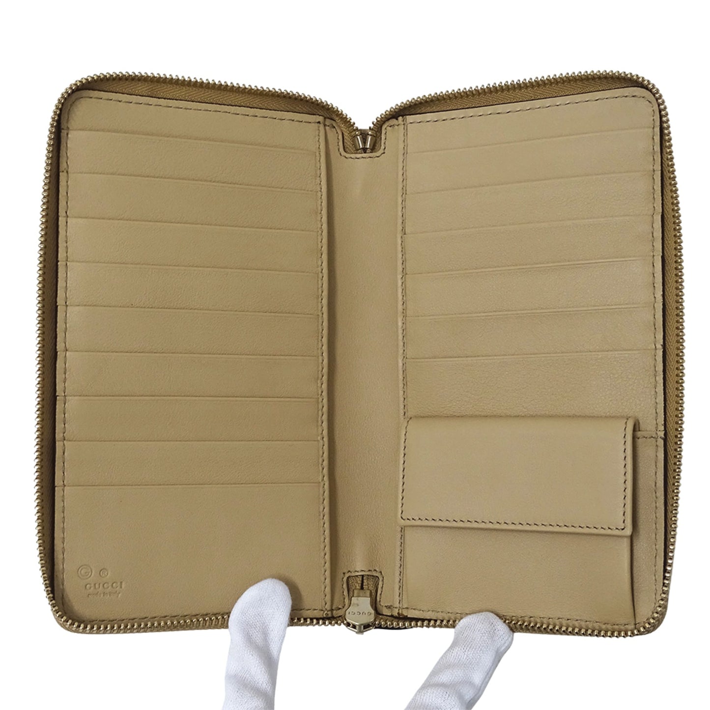 Gucci Beige Leather Long Wallet (Bi-Fold) ( )