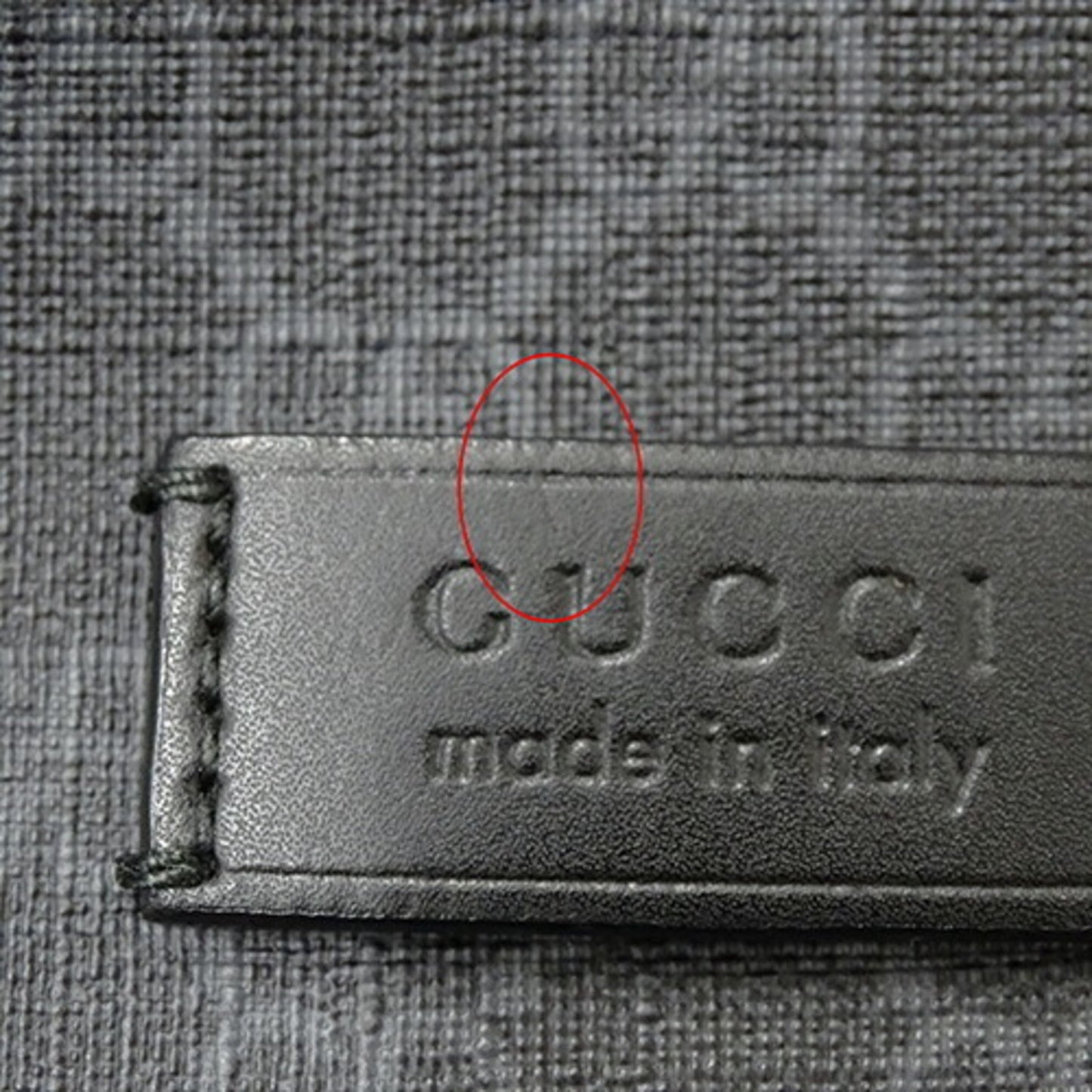 Gucci Black Gg Supreme Sling Bag ( )