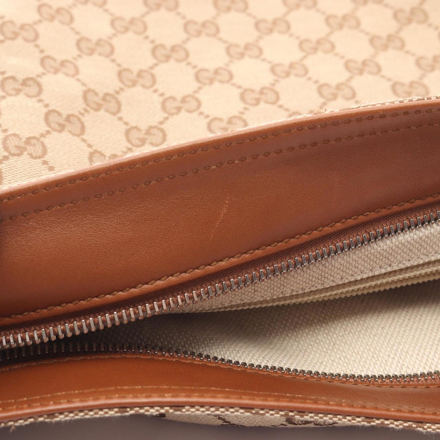 Gucci Beige Brown Canvas Leather Shoulder Bag ( )