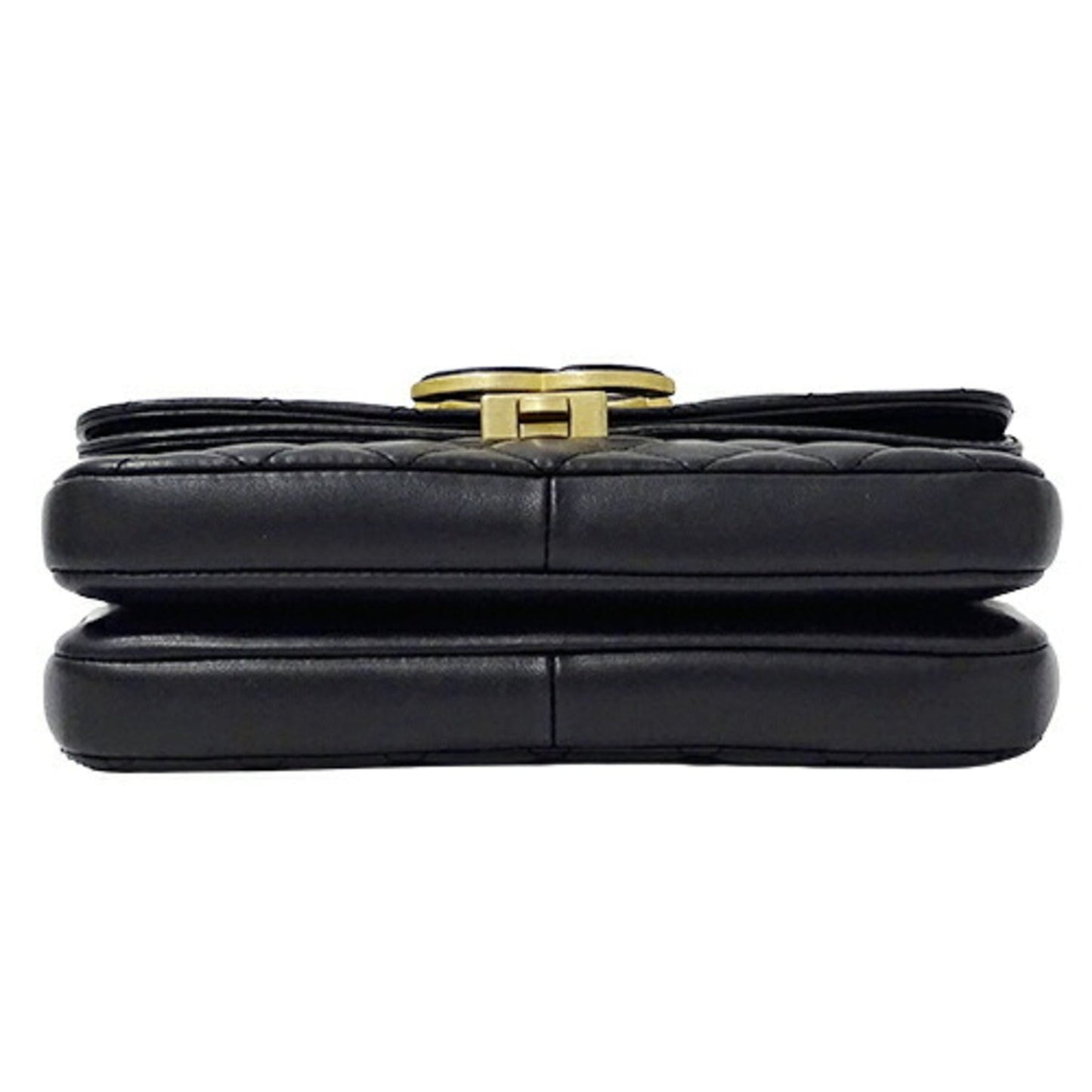 Chanel Matelassé Shoulder Bag - Ewore Bags
