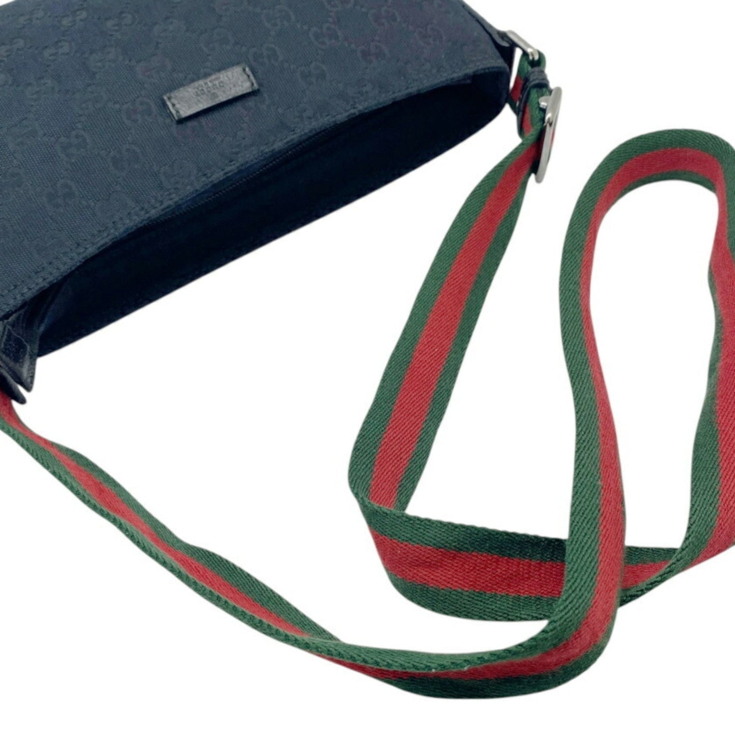 Gucci Black Gg Canvas Shoulder Bag ( )