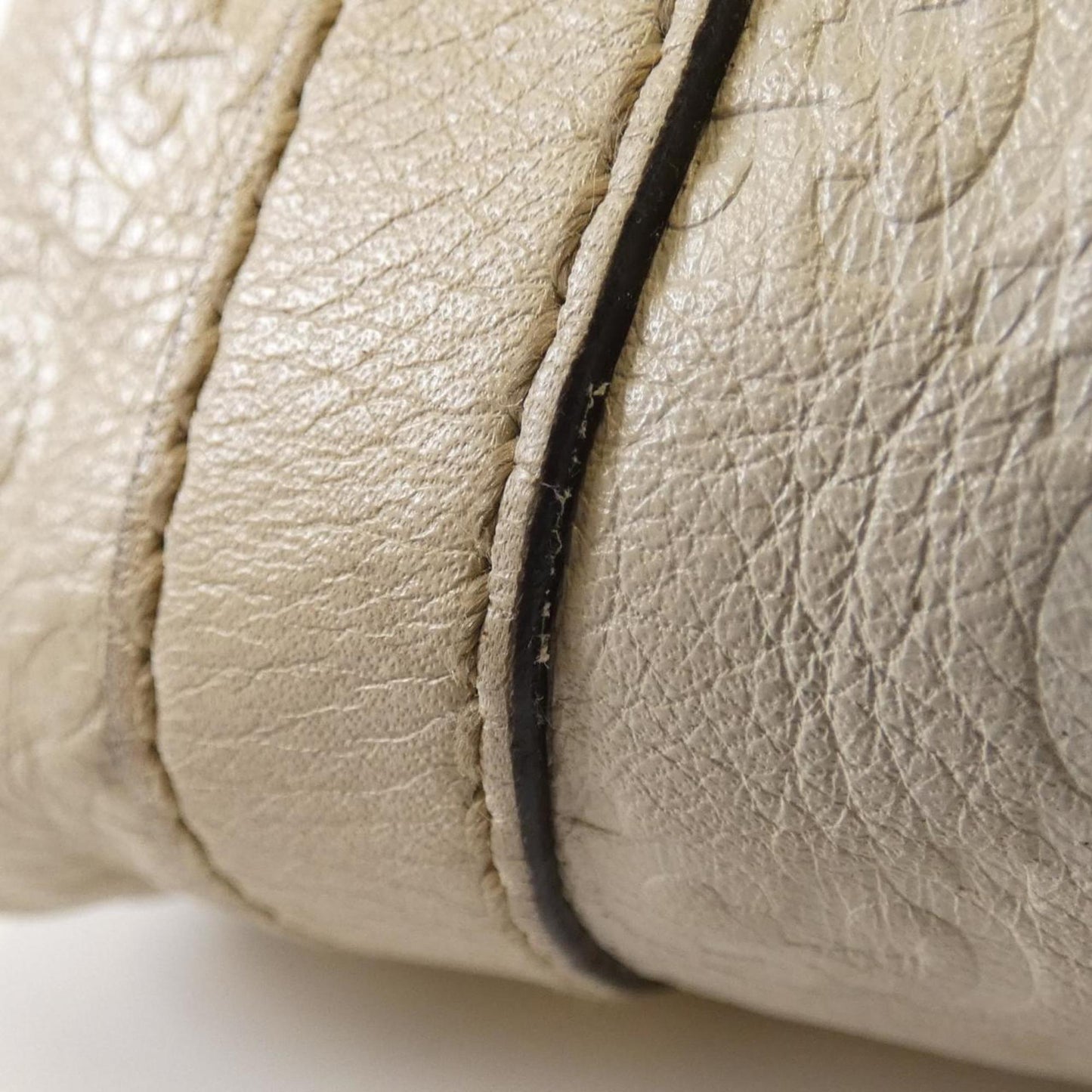 Gucci Ivory Leather Handbag ( )