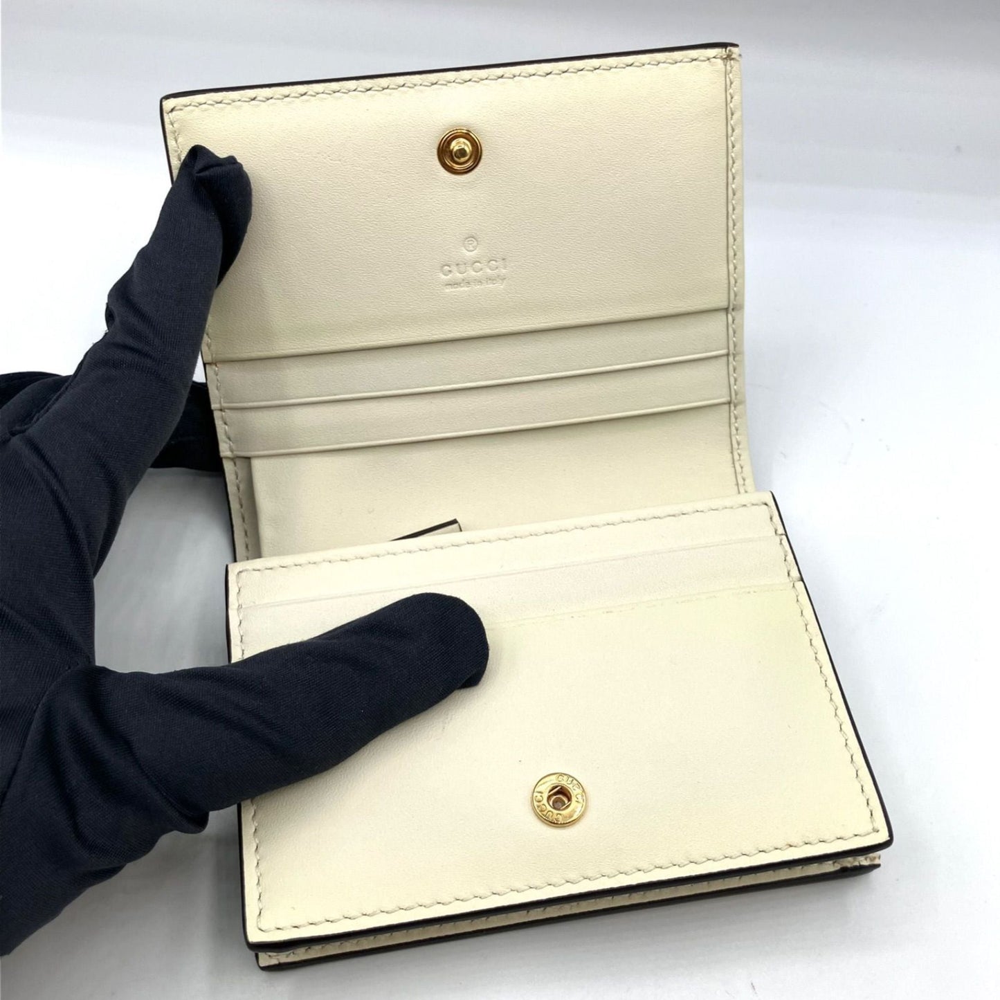 Gucci Beige Gg Supreme Wallet (Bi-Fold) ( )