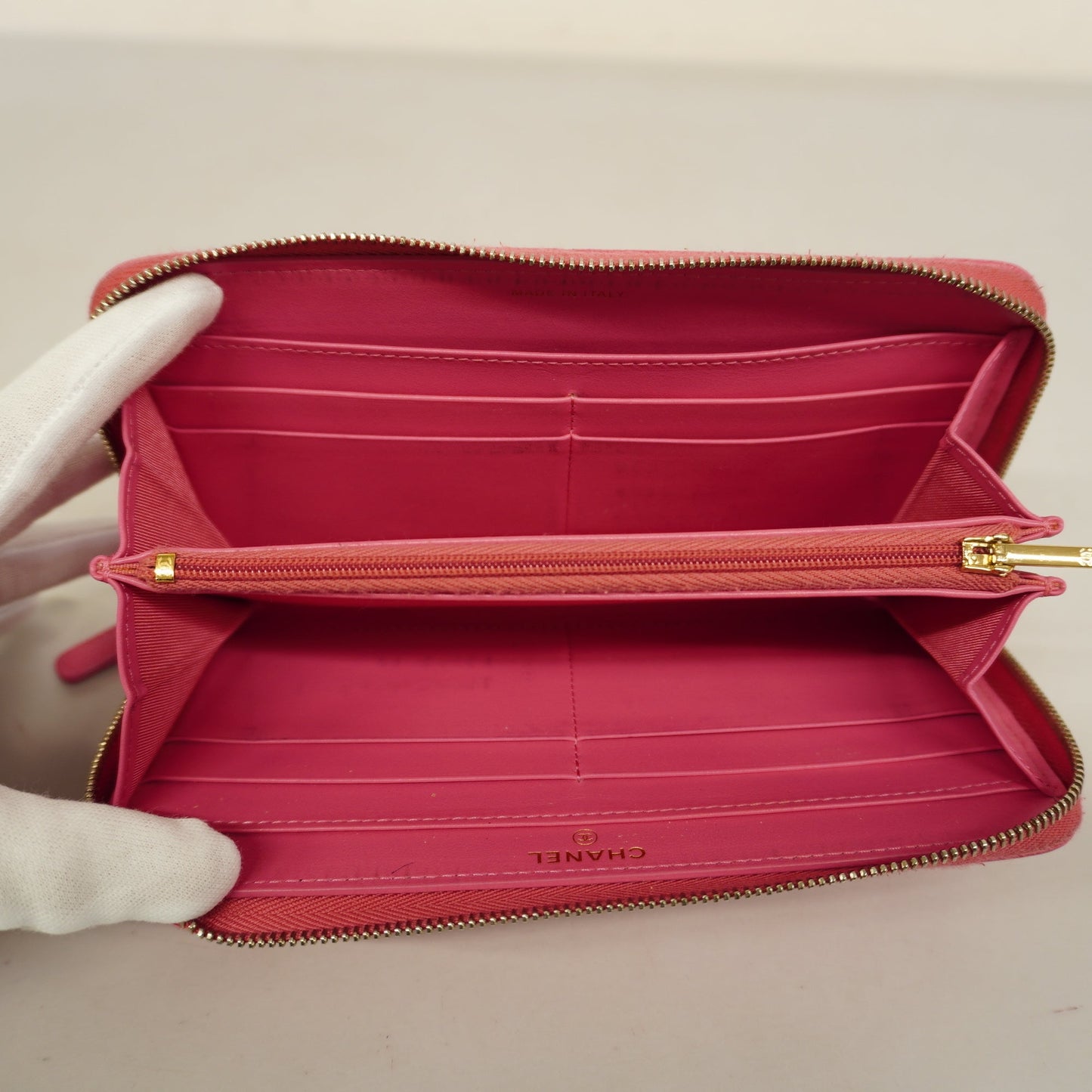 Chanel Matelassé Handbag Bag - Ewore Bags