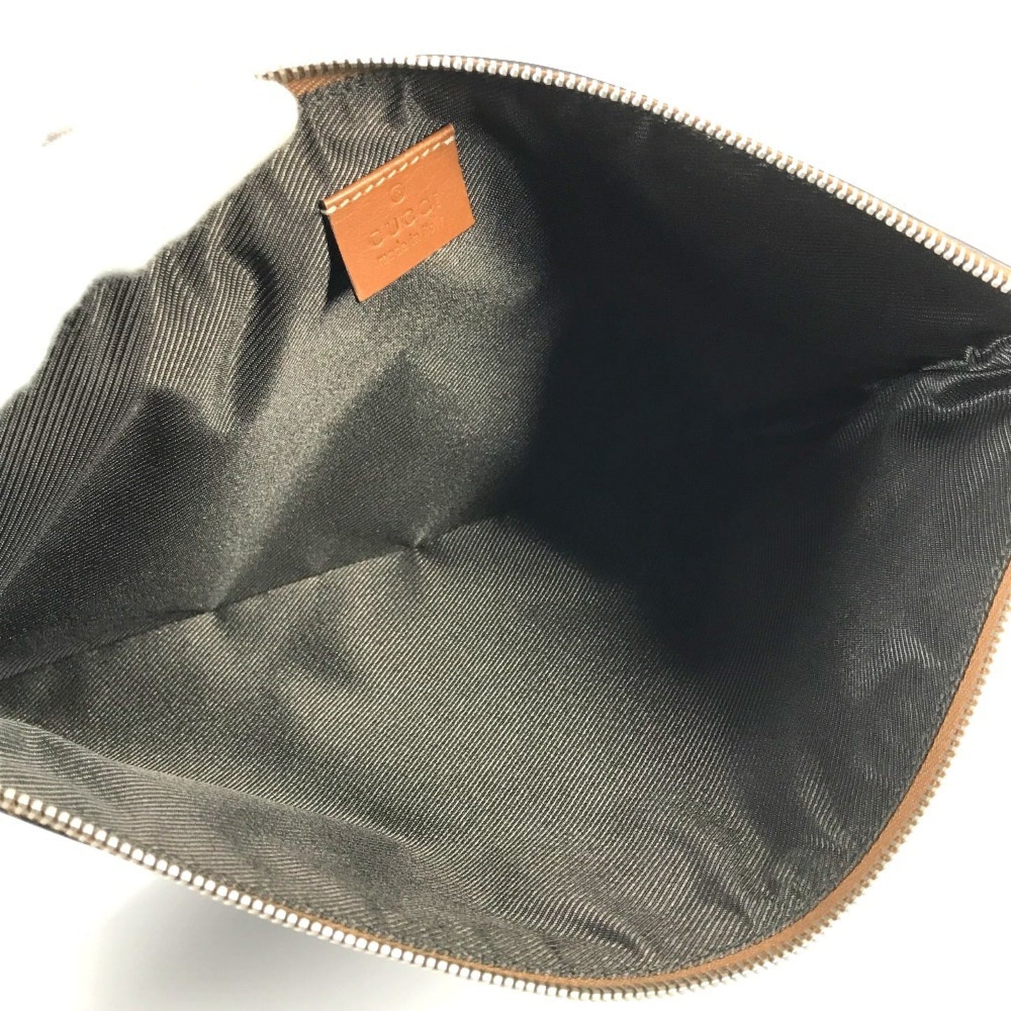 Gucci Navy Leather Nylon Clutch Bag ( )