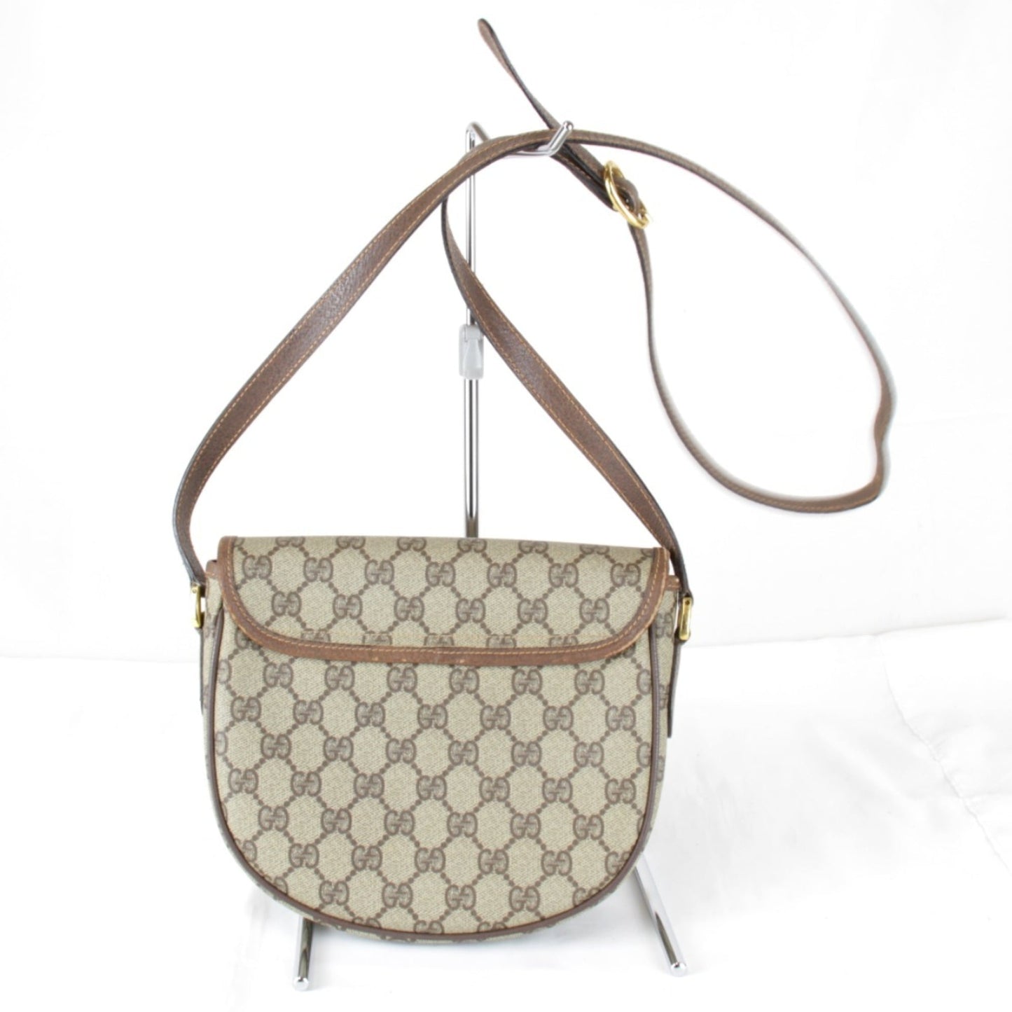 Gucci Brown Gg Supreme Shoulder Bag ( )