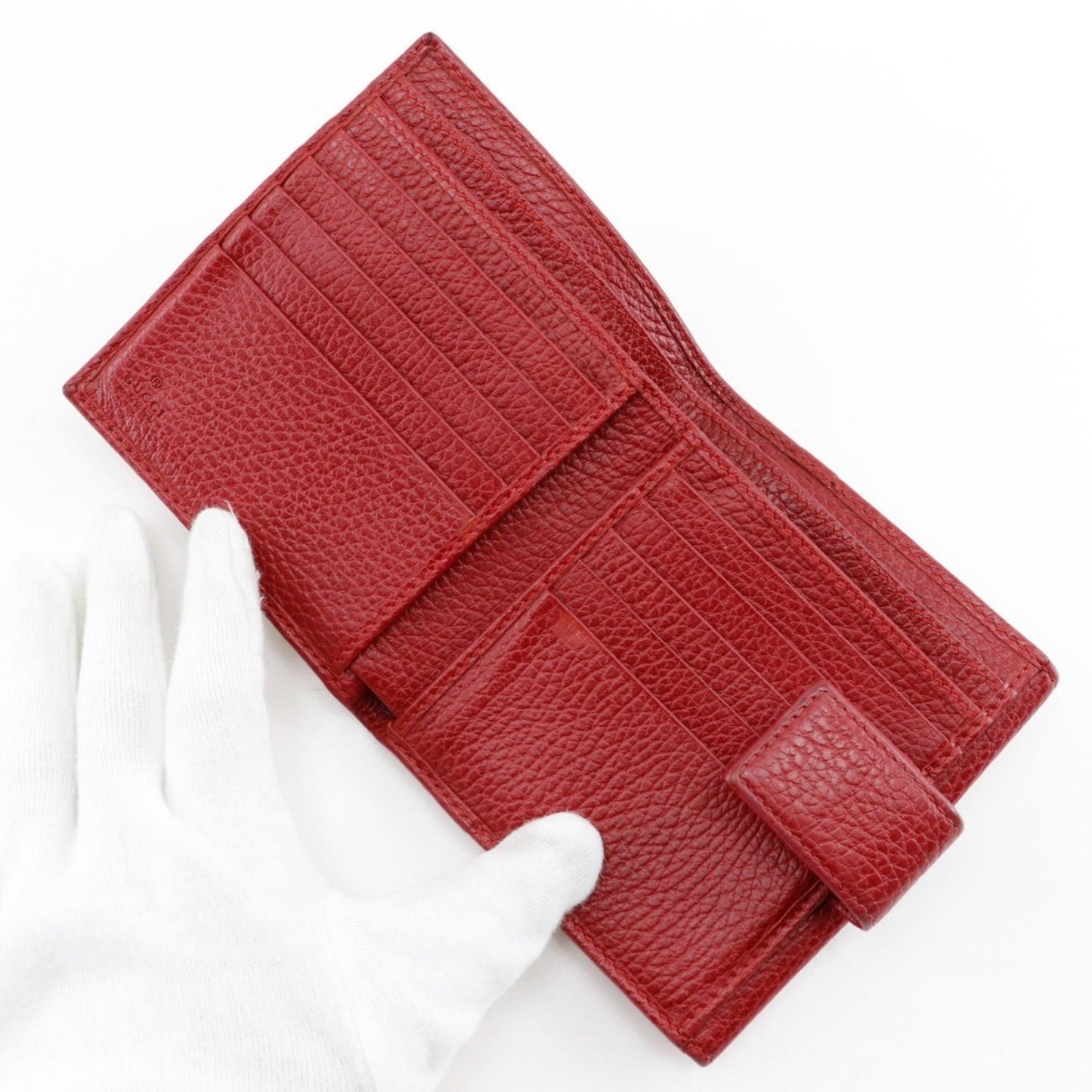 Gucci Red Color Leather Wallet (Bi-Fold) ( )