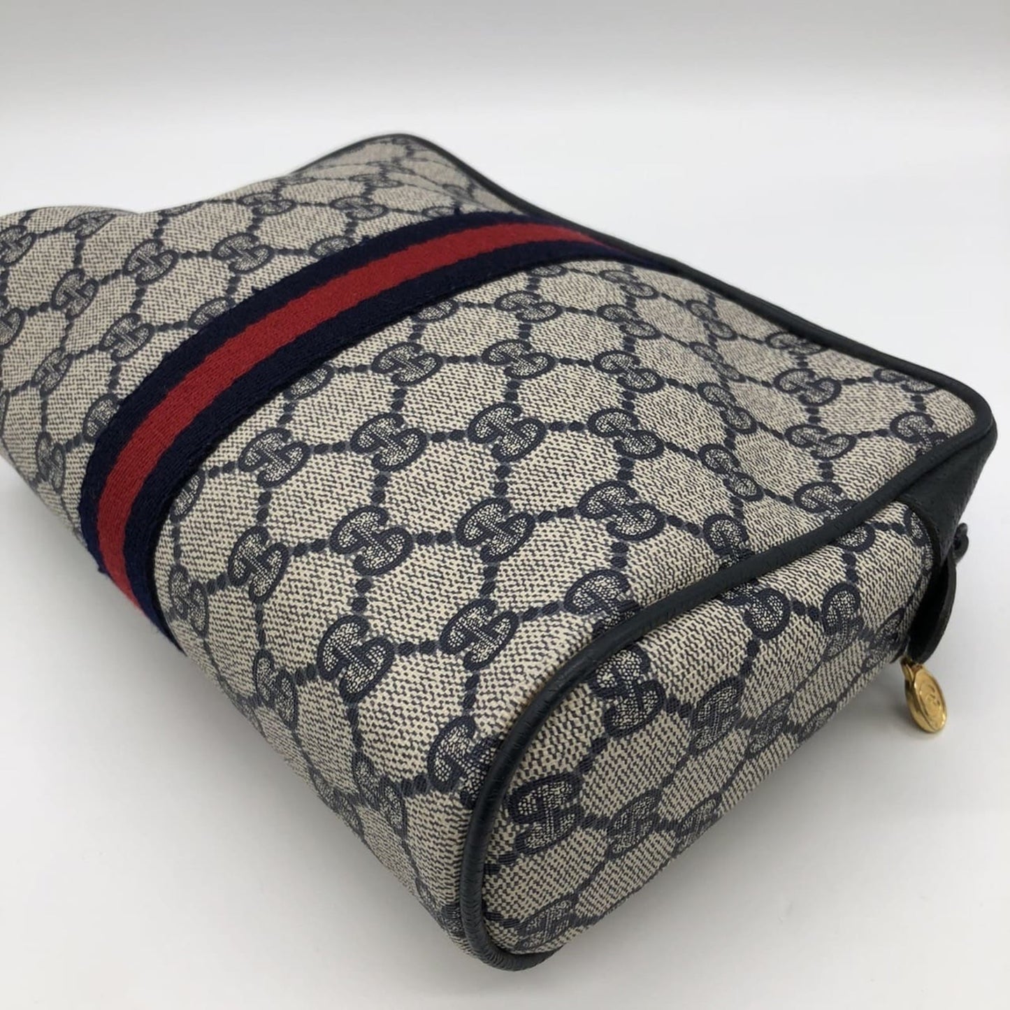 Gucci Navy Gg Supreme Clutch Bag Pouch ( )